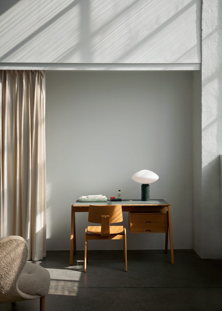 Daystak RD2 Esstisch 122x71x61 cm, Honey -Nano Laminate &Tradition