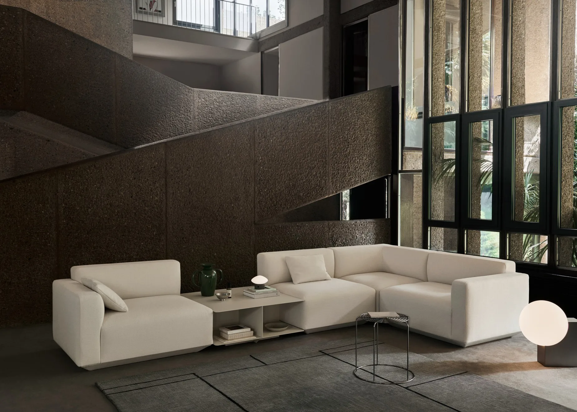 Develius EV3 Couchtisch, Steel ivory, Ø89x40 cm &Tradition