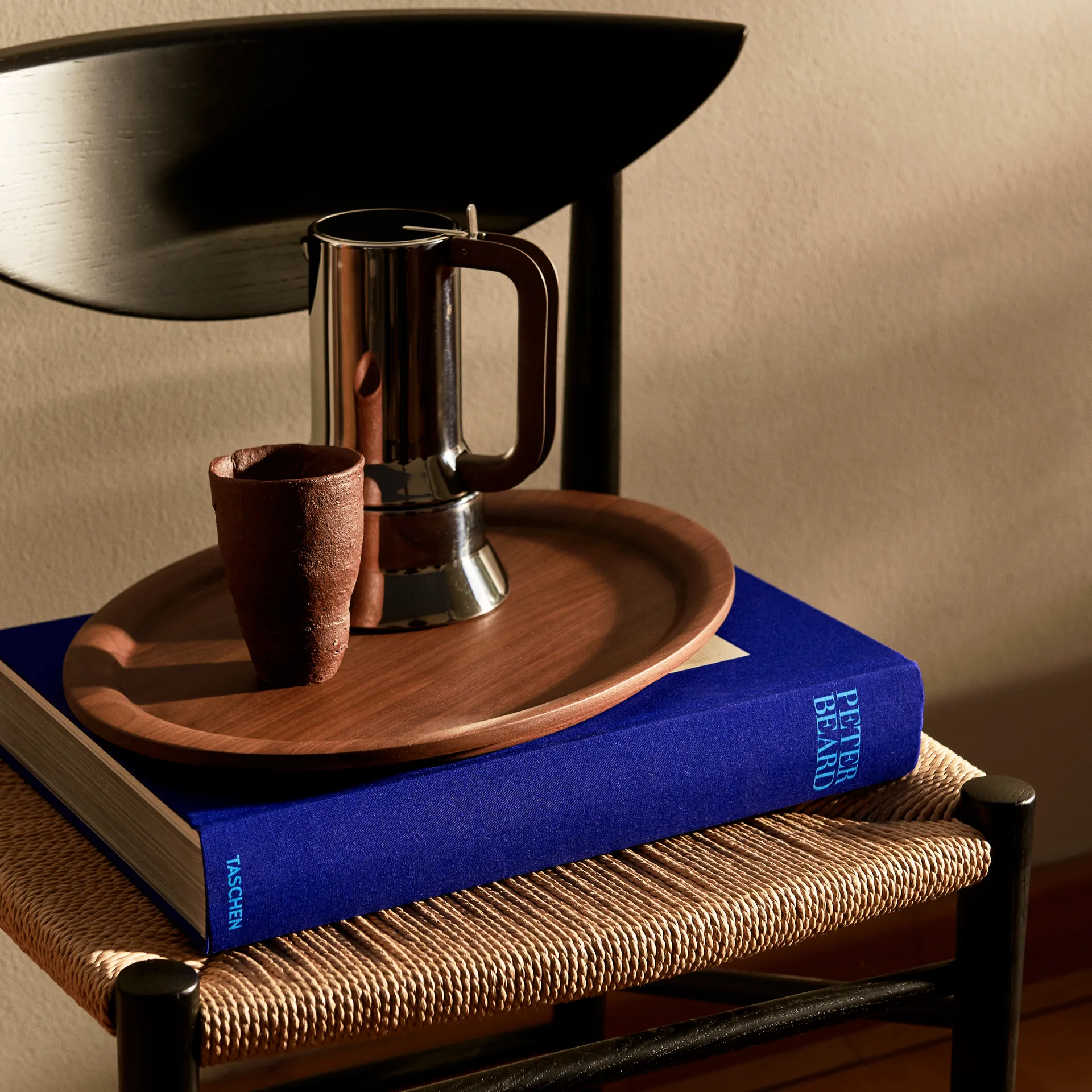 Drawn Stuhl HM3, Schwarze Eiche &Tradition