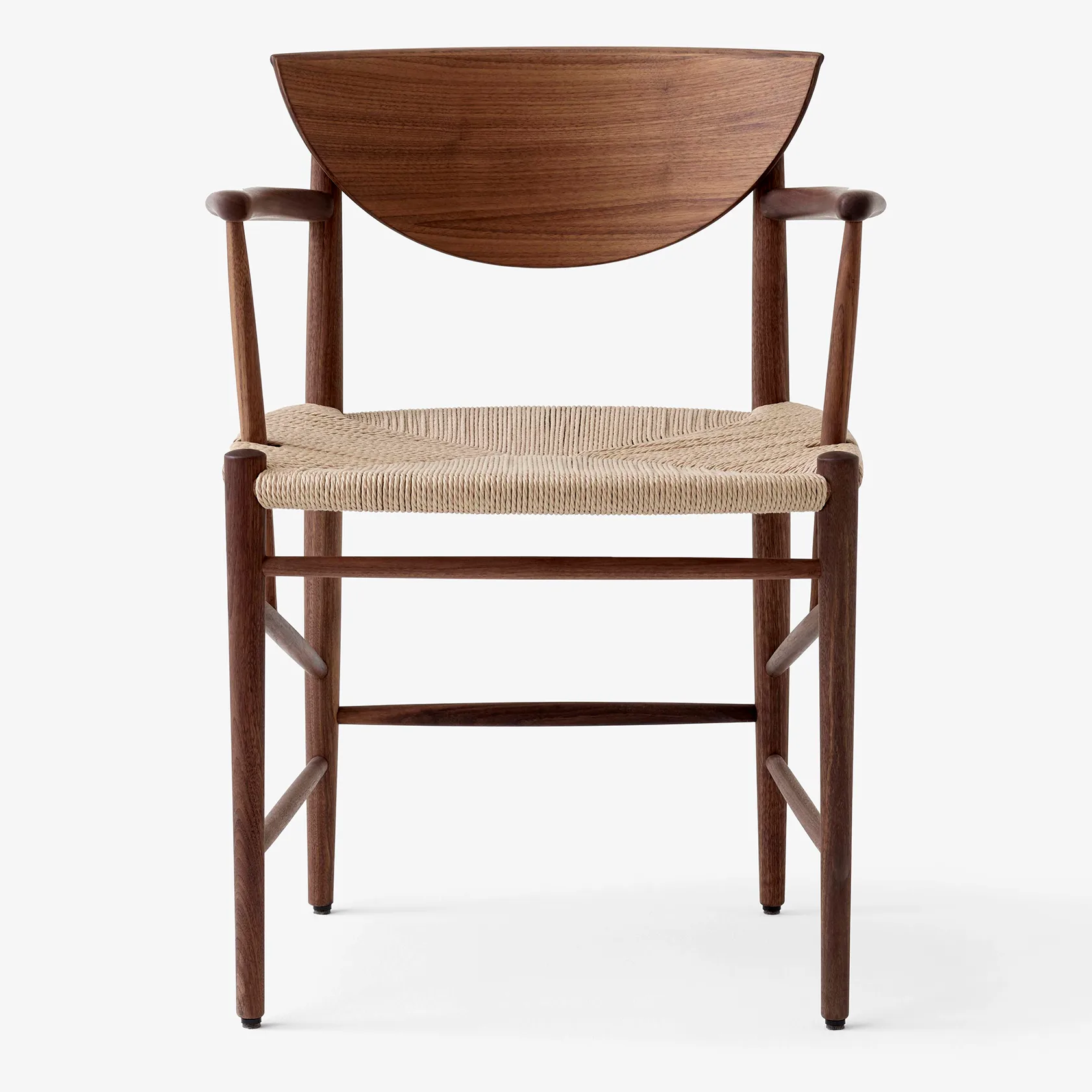 Drawn Stuhl HM4 mit Armlehne | &Tradition → NordicNest.de