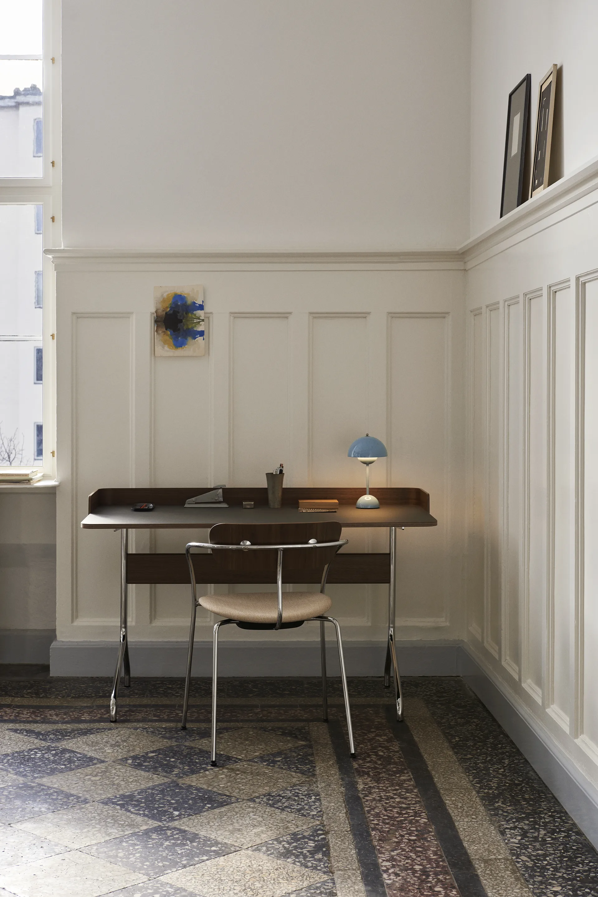 Flowerpot portable Tischleuchte VP9, Light blue &Tradition