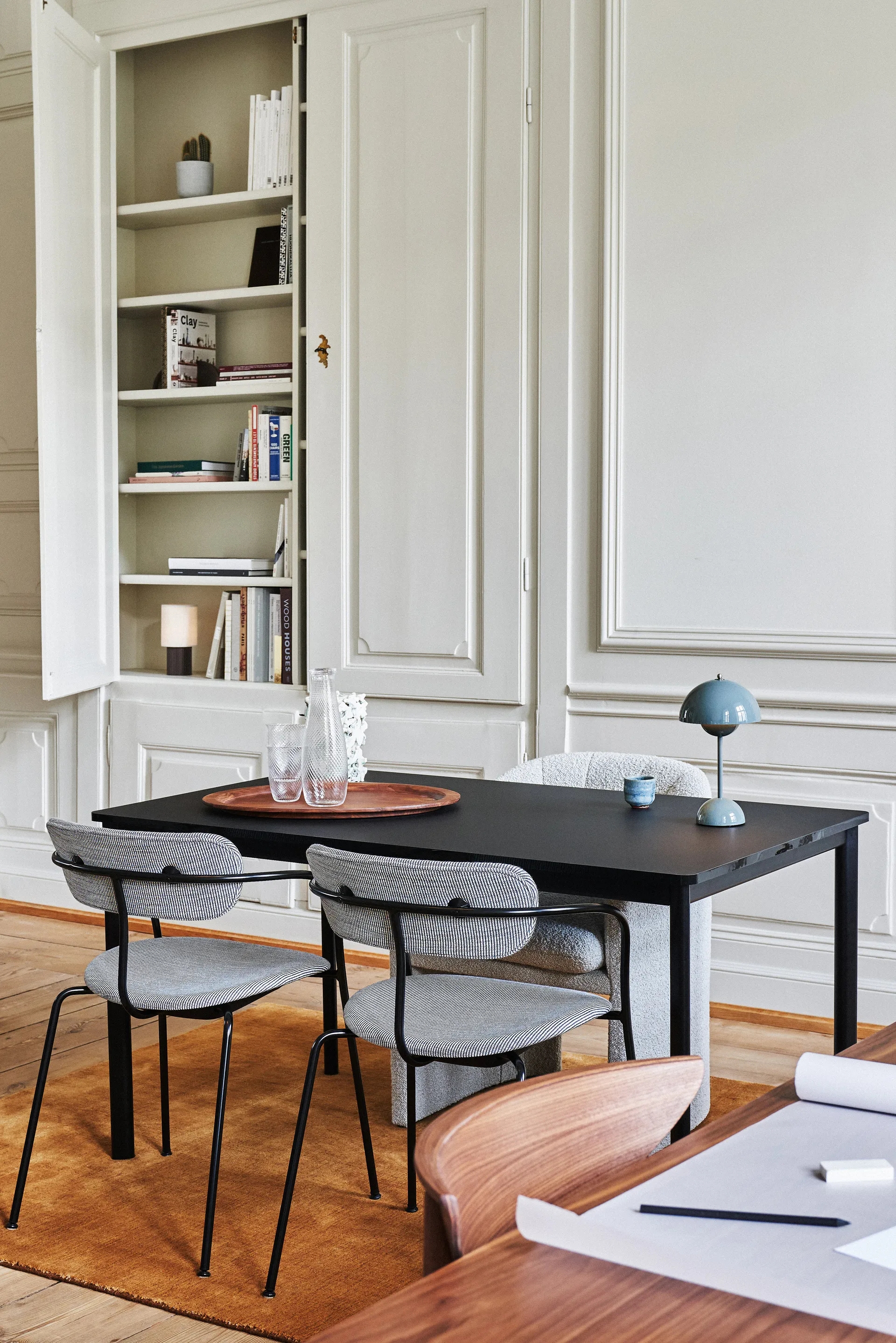 Flowerpot portable Tischleuchte VP9, Light blue &Tradition