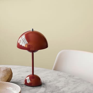 Flowerpot portable Tischleuchte VP9 - Red brown - &Tradition