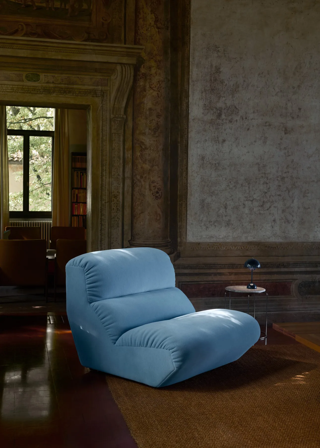 Flowerpot portable Tischleuchte VP9, Steel blue &Tradition