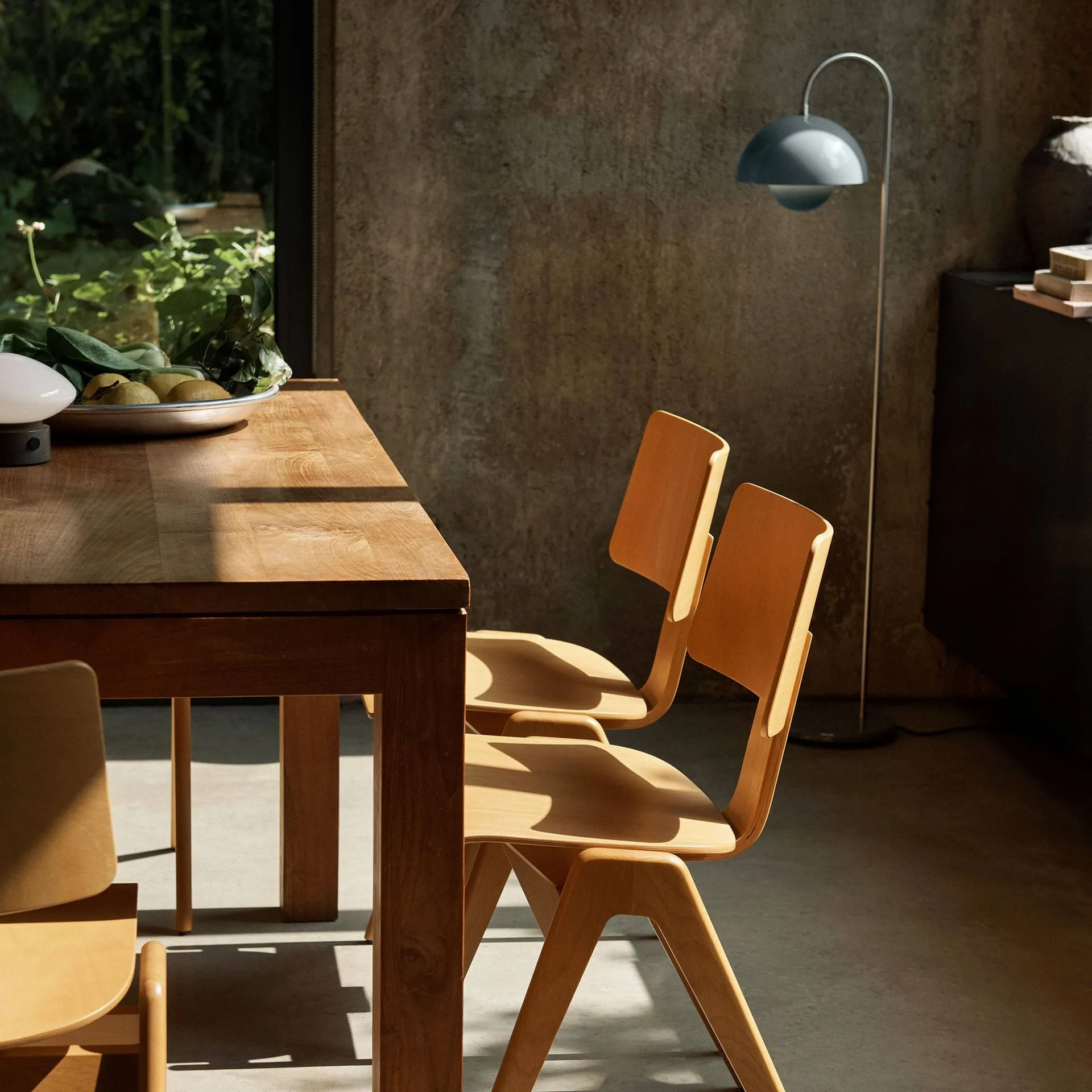 Flowerpot VP12 Stehlampe, Stone blue &Tradition