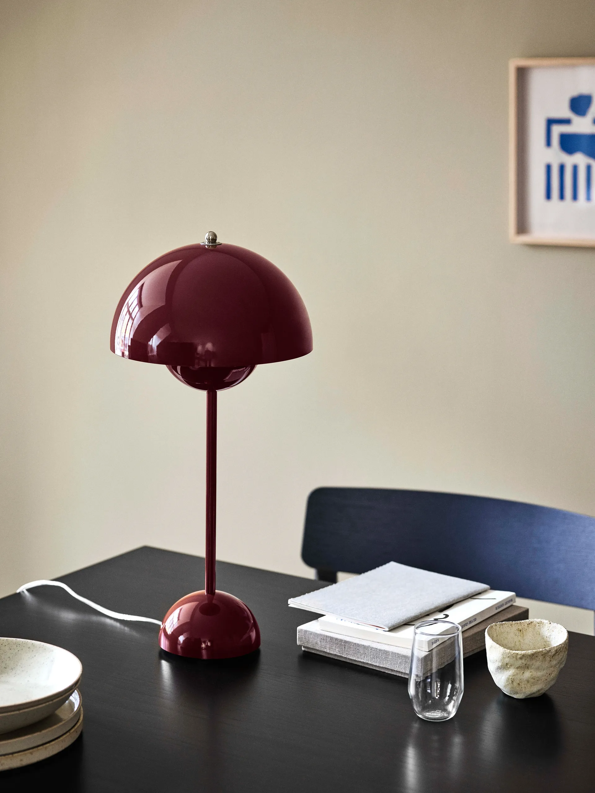 FlowerPot VP3 Tischleuchte, Dark plum &Tradition