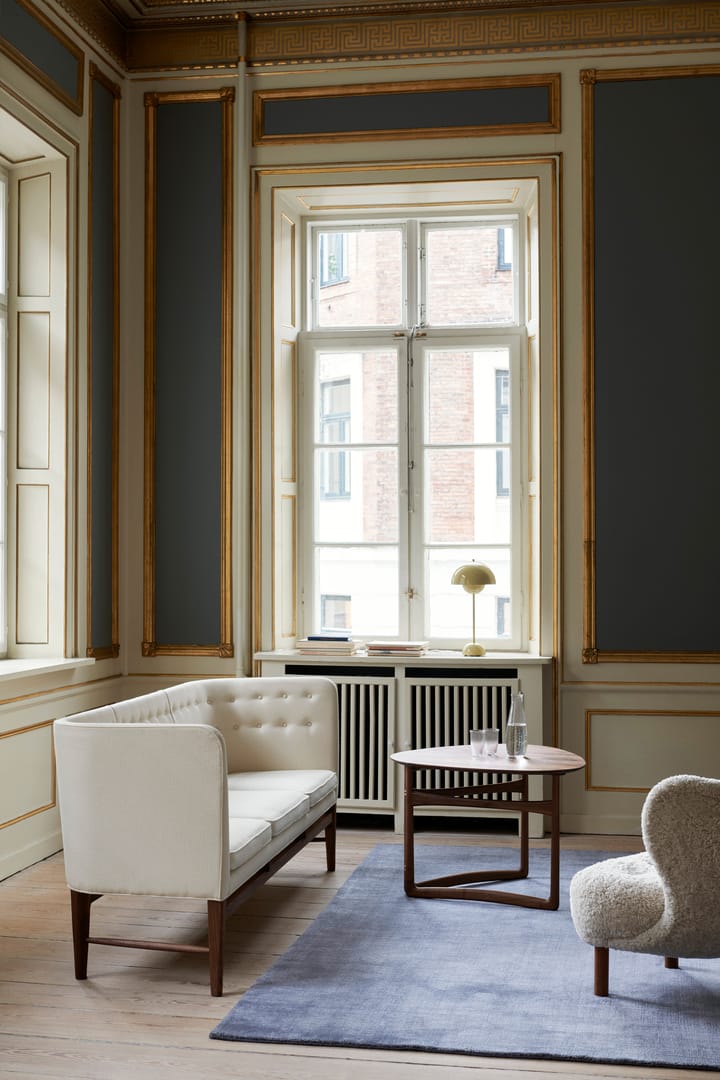 FlowerPot VP3 Tischleuchte, Pale sand &Tradition
