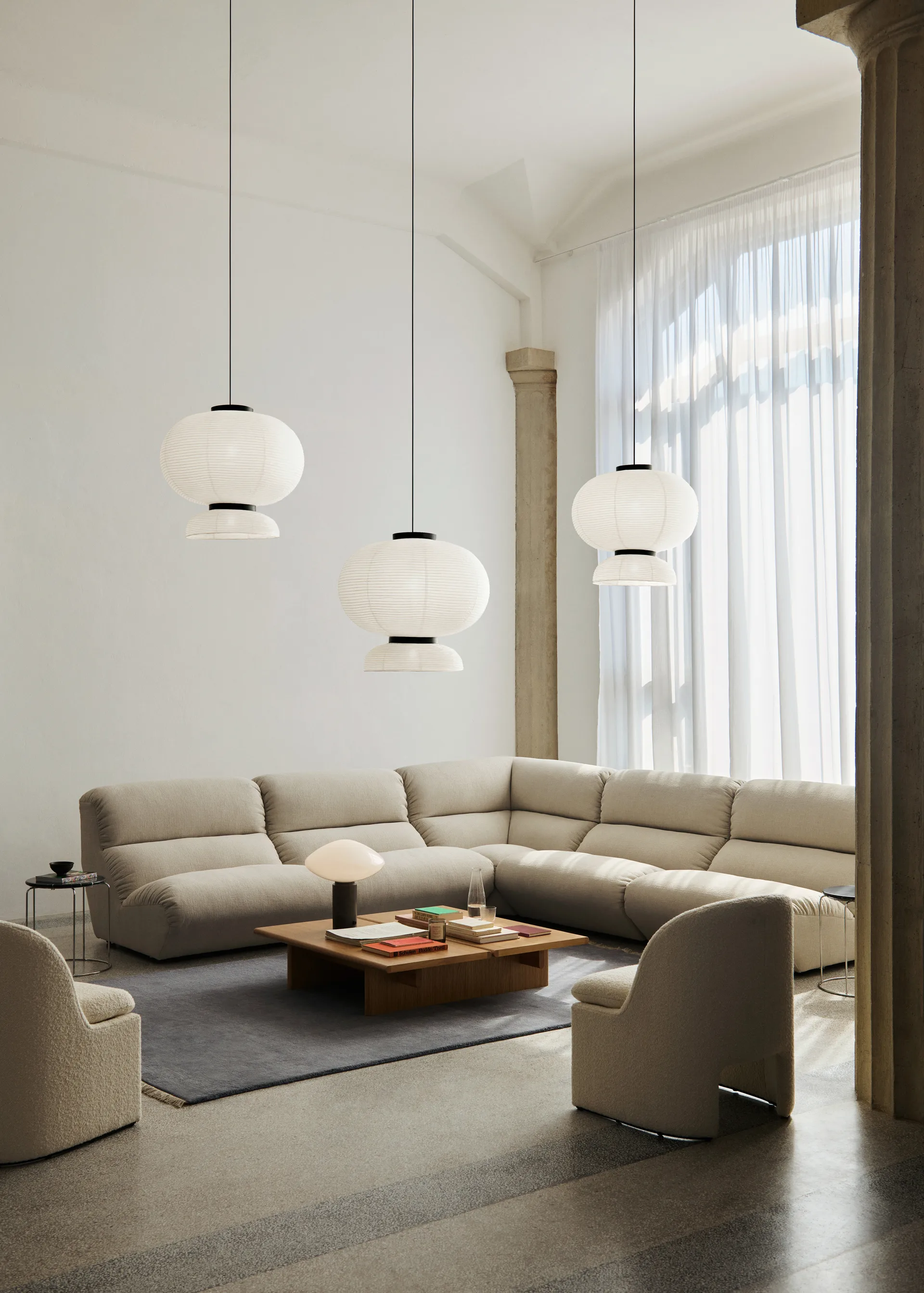 Hi Lo Modulsofa configuration G Grain 61229 &Tradition