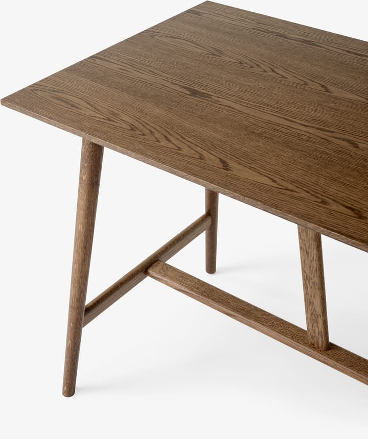 In Between SK26 Counter Table Bartisch 190x80x95 cm, Geräucherte eiche &Tradition