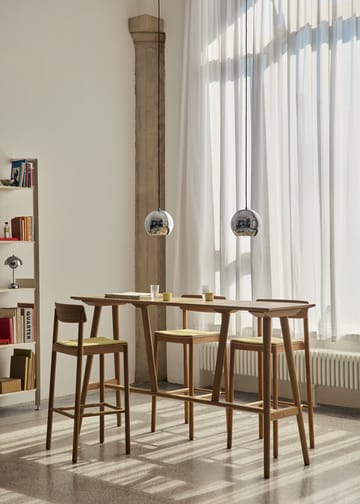 In Between SK27 Bar Table Bartisch 190x50x105 cm - Lackierte eiche - &Tradition