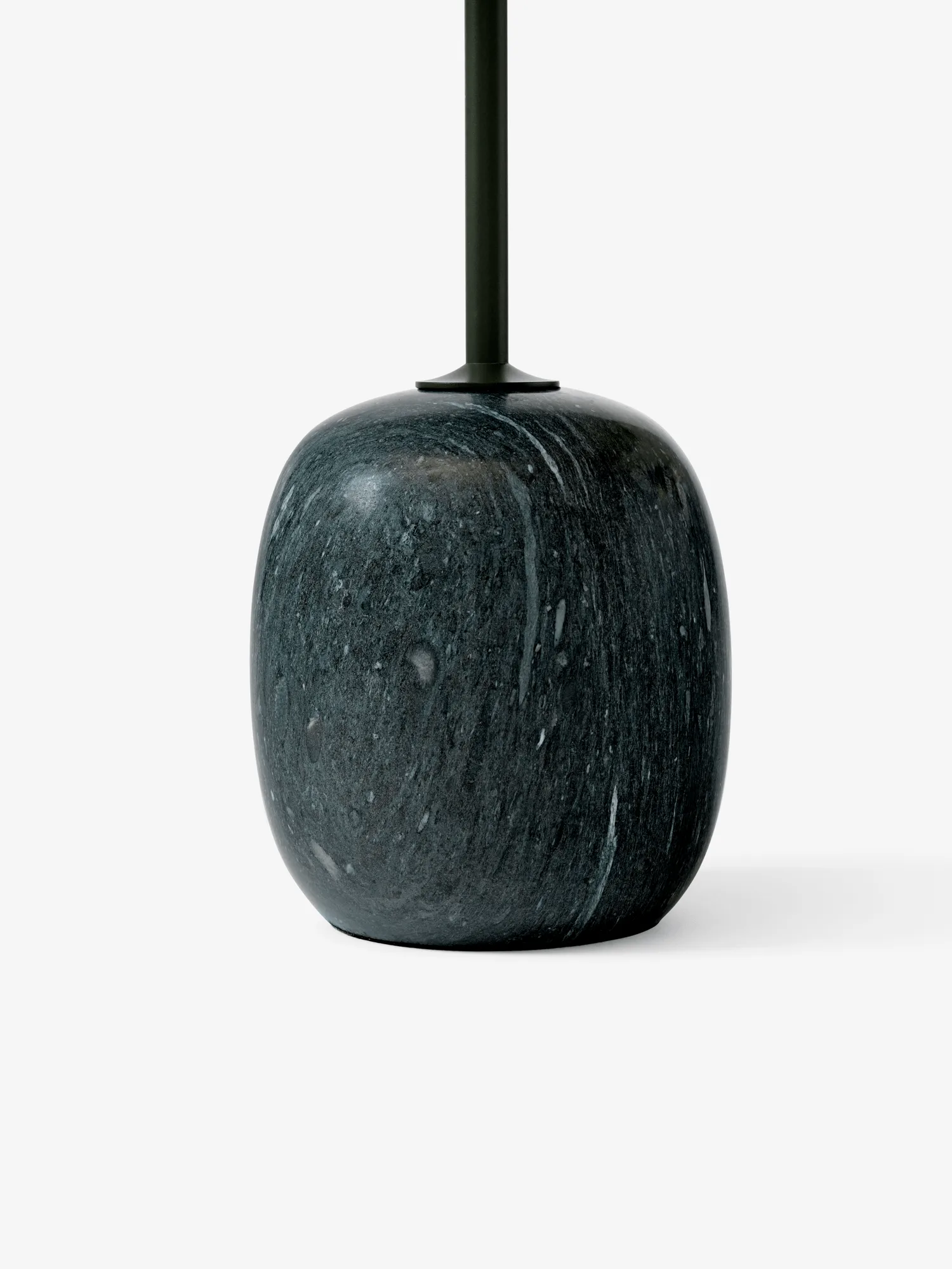 Lato Tisch LN8, Deep green-verde grigio, Ø40x50 cm &Tradition