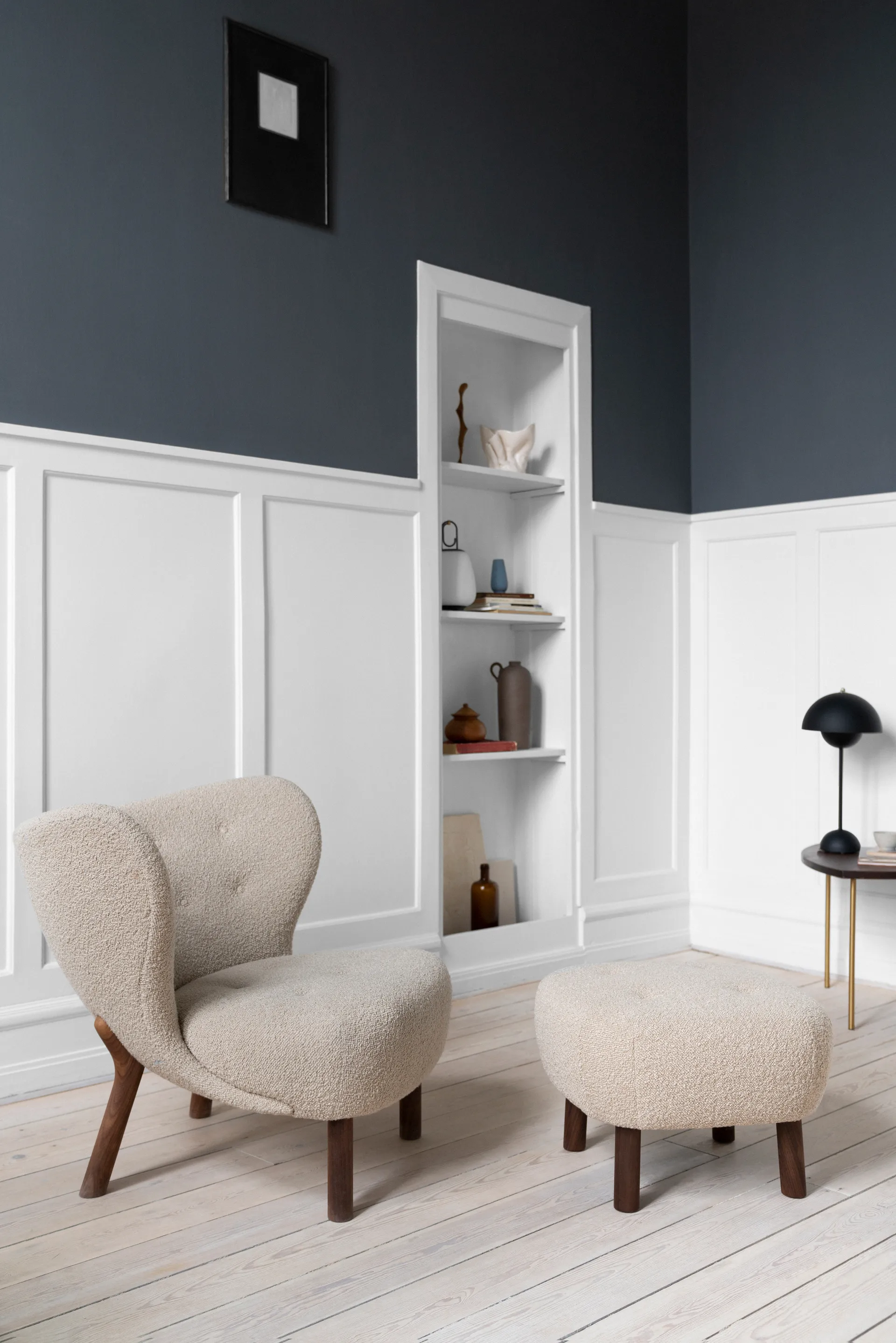 Little Petra VB1 Fauteuil inkl. Fußhocker ATD1, Walnuss geölt-Hallingdal &Tradition