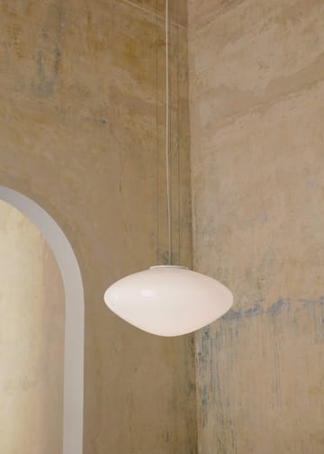 Mist AP20 Pendelleuchte Ø56 cm - White-opal glass - &Tradition