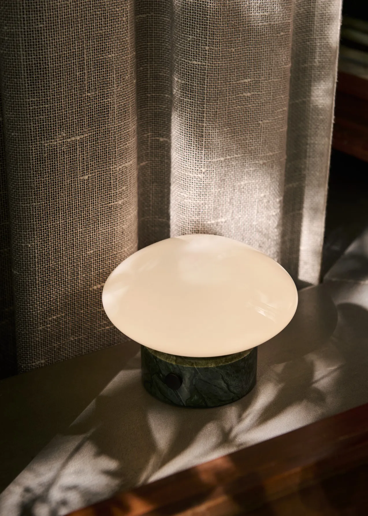 Mist AP21 tragbare Lampe 12 cm, Verde Guatemala-opal glass &Tradition