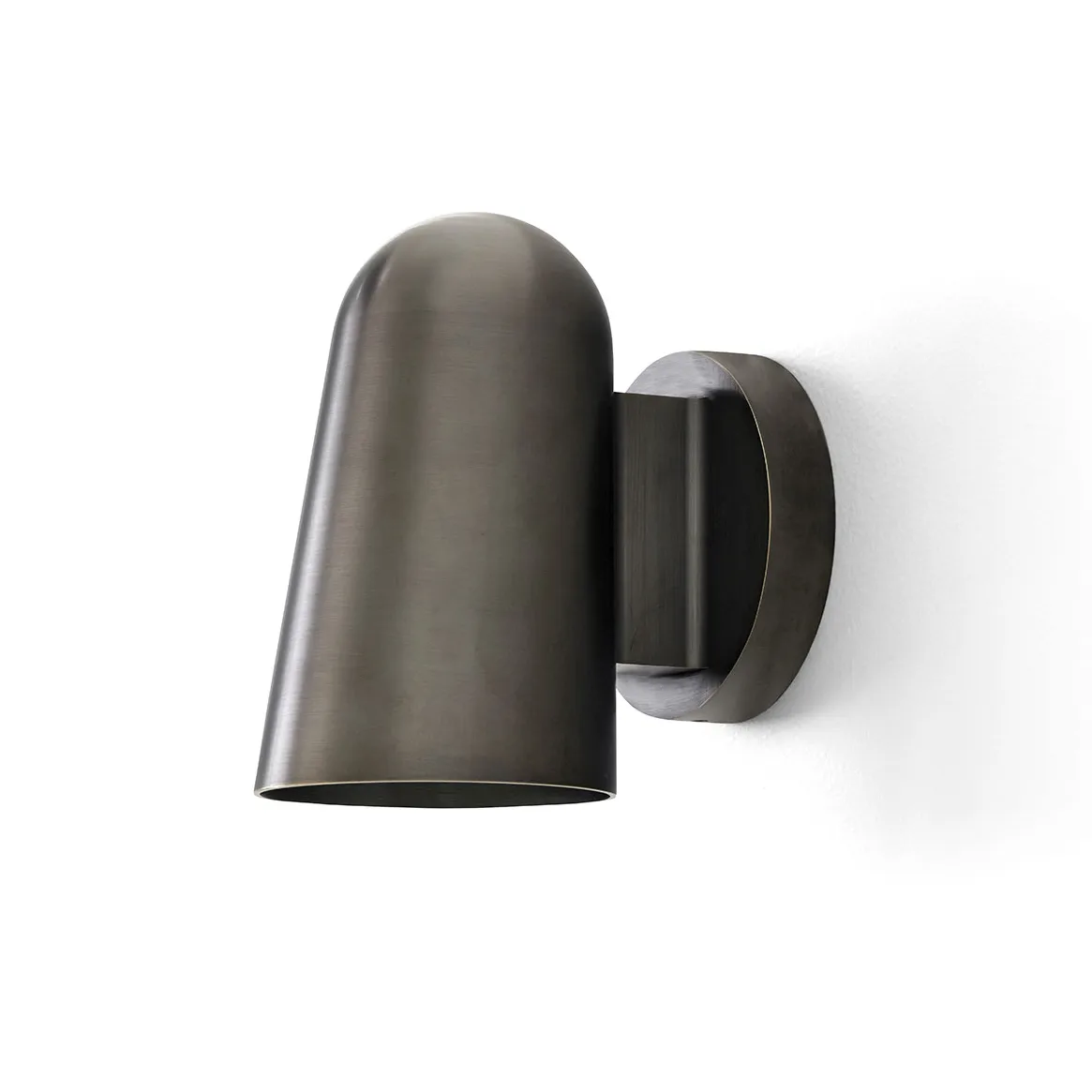 &Tradition Solid SC105 Wandleuchte Bronzed brass