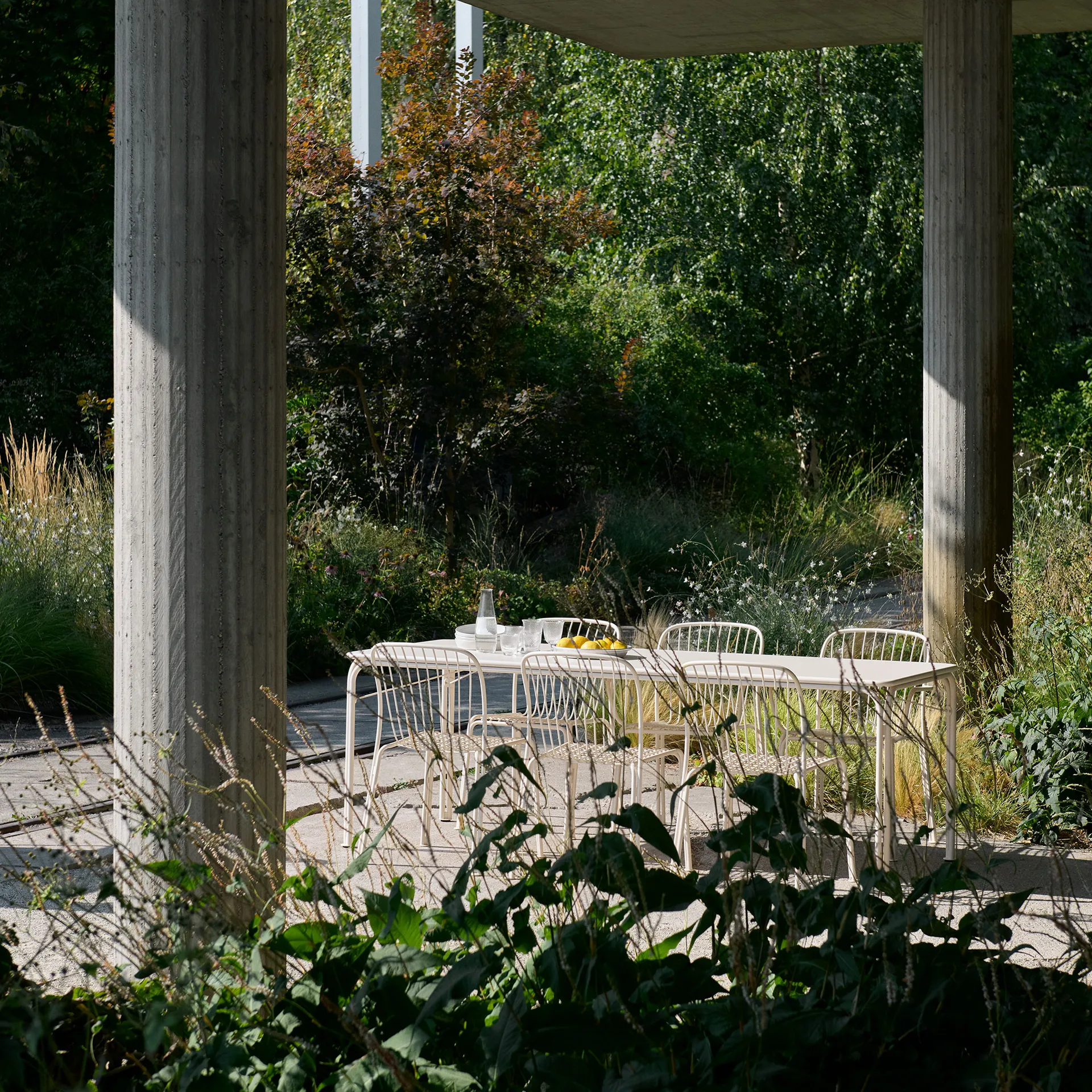 Thorvald Outdoor SC99 Esstisch 220 cm, Ivory &Tradition