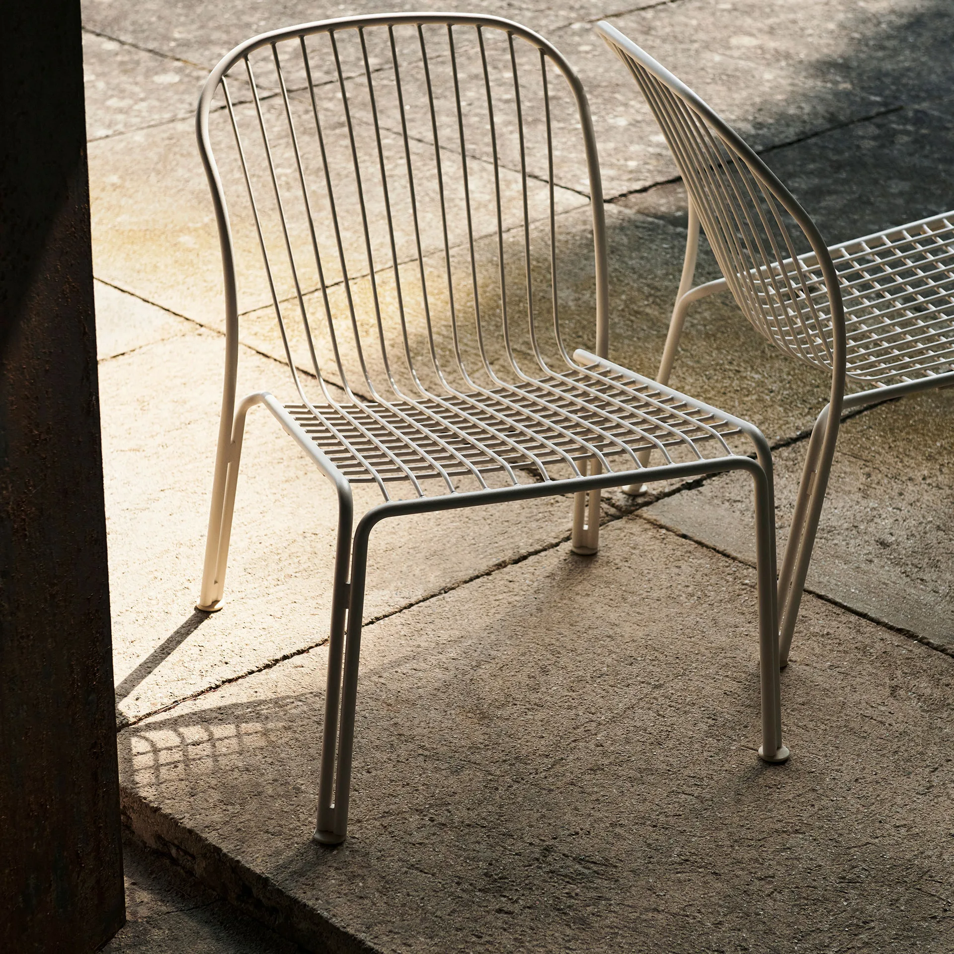 Thorvald SC100 Loungesessel, Ivory &Tradition