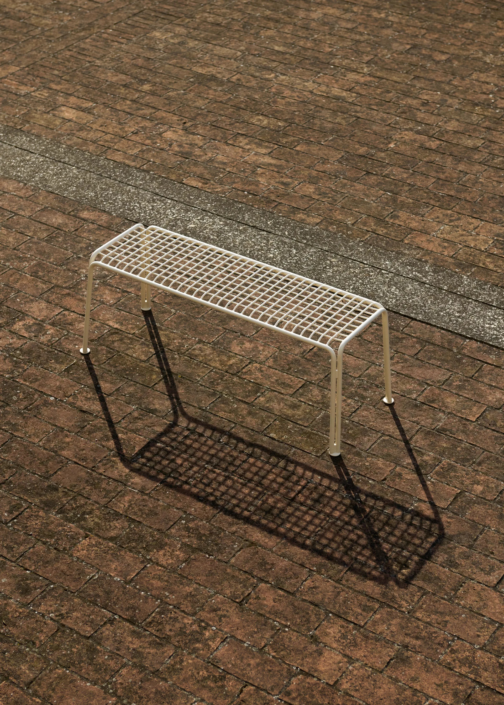 Thorvald SC112 Bank, Ivory, 125 cm &Tradition