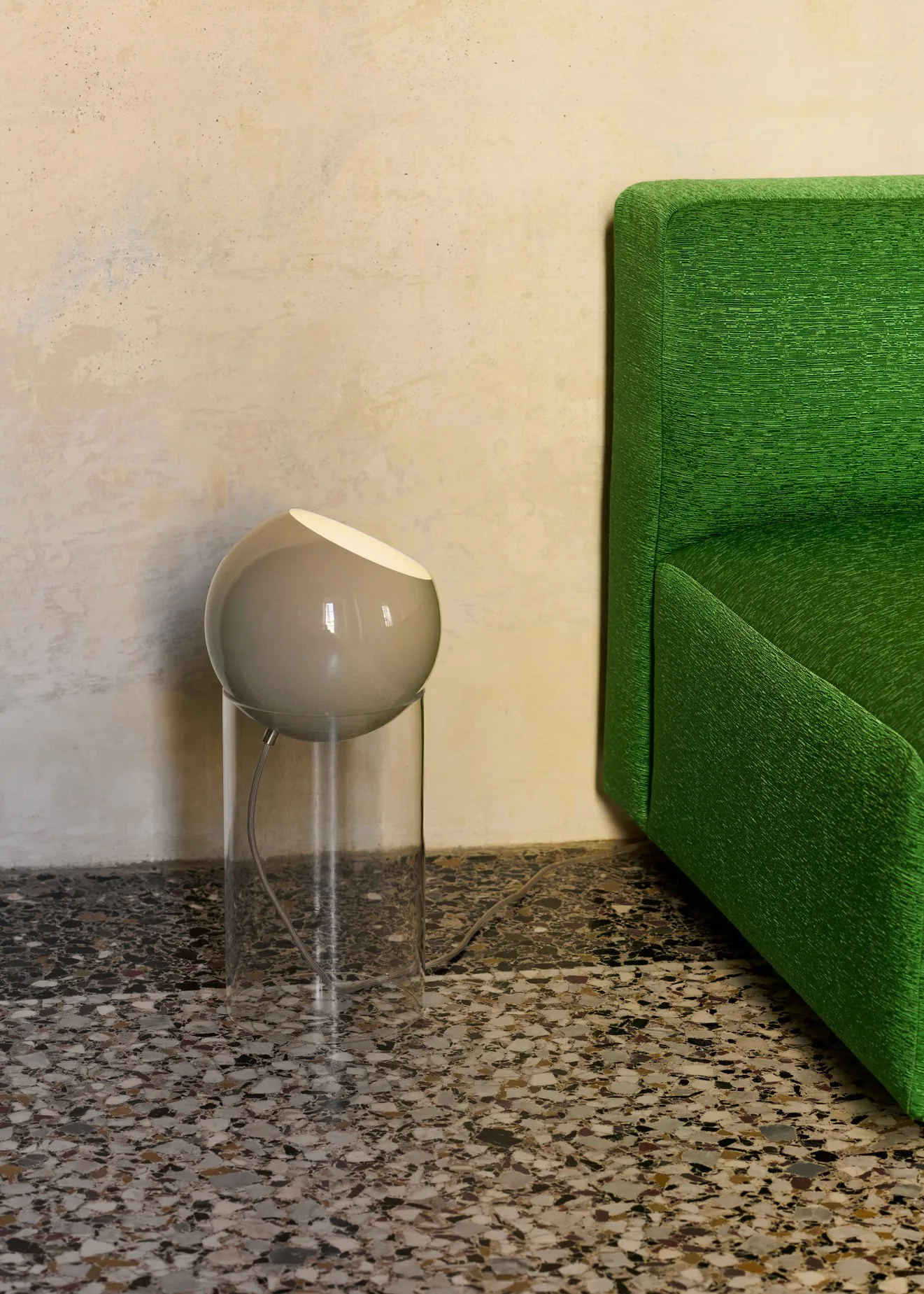 Topan VP14 Stehleuchte 46,5 cm, Clear-grey beige &Tradition