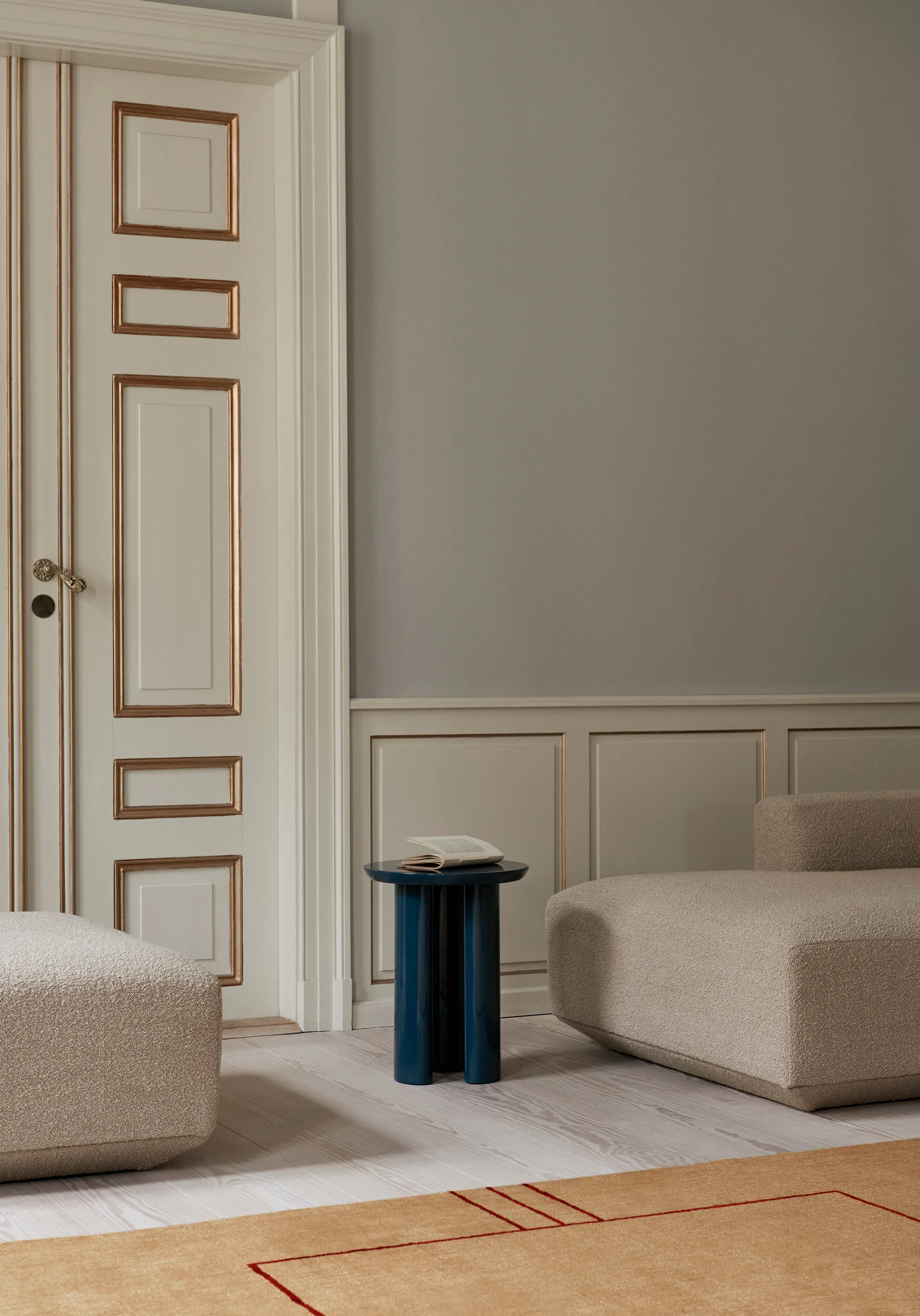 Tung JA3 Beistelltisch, Steel Blue &Tradition