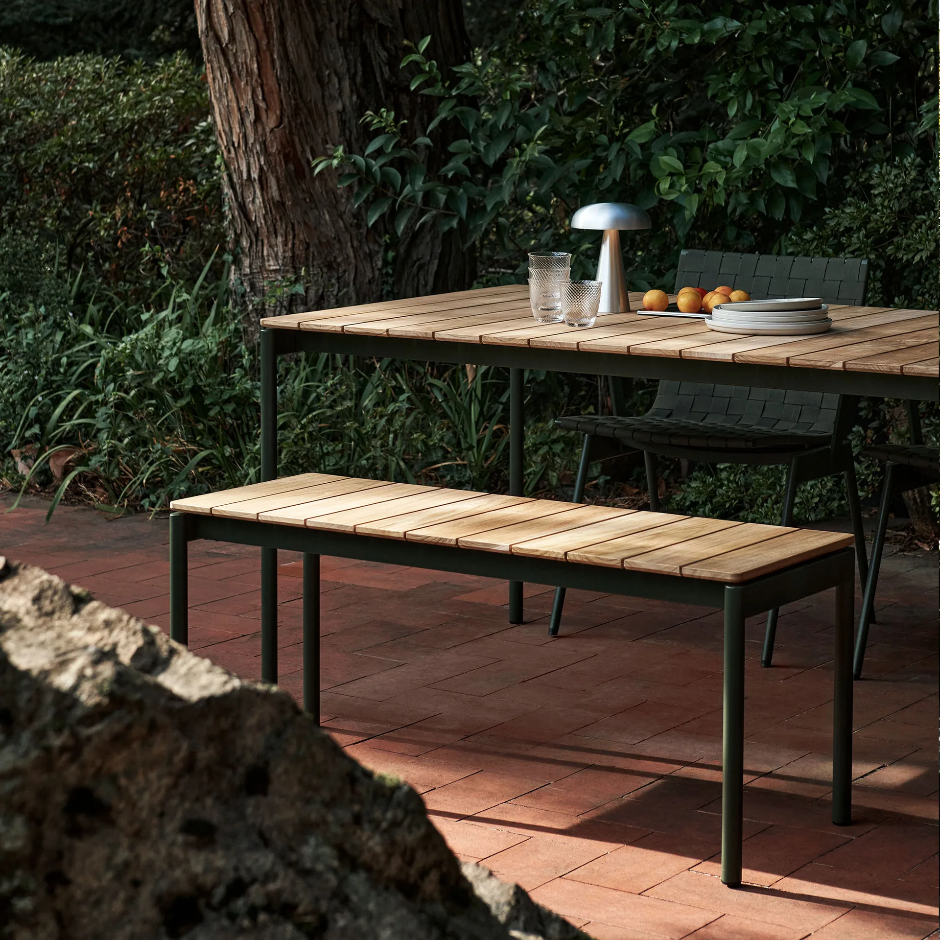 Ville AV27 Bank small 110x40 cm, Bronze green &Tradition