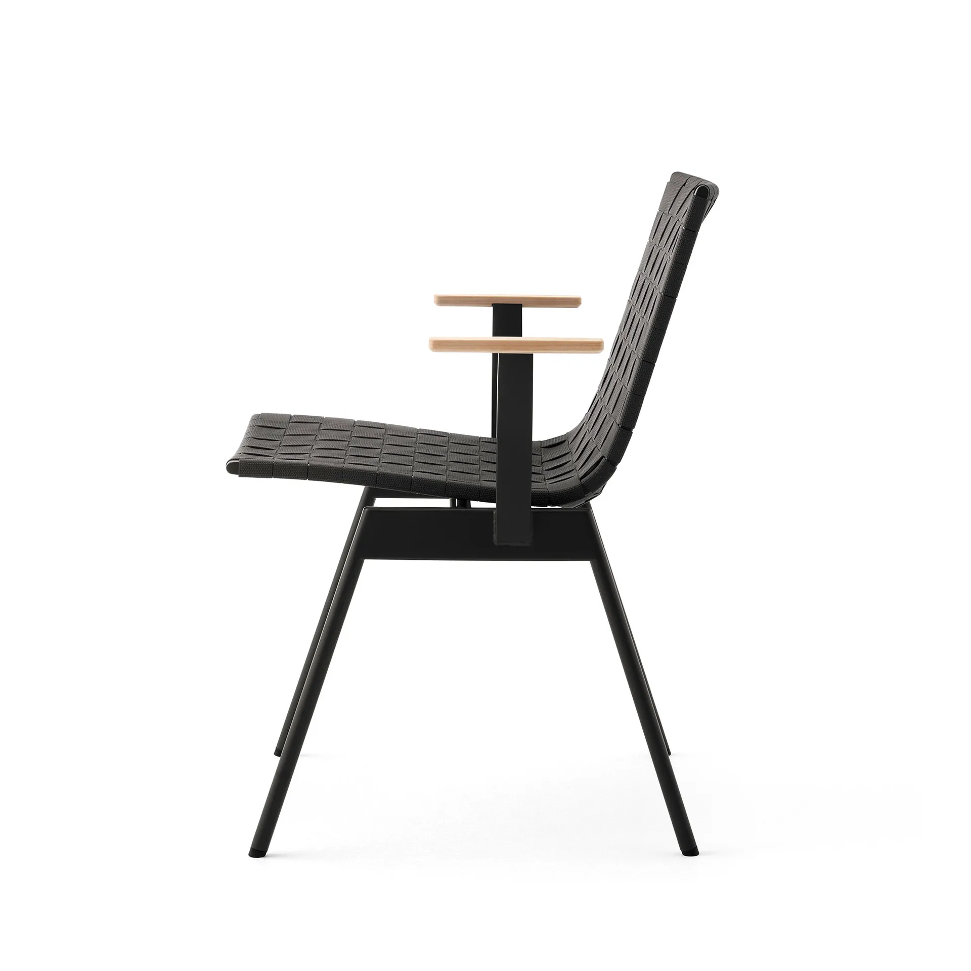 Ville Outdoor AV34 Stuhl, Warm black &Tradition