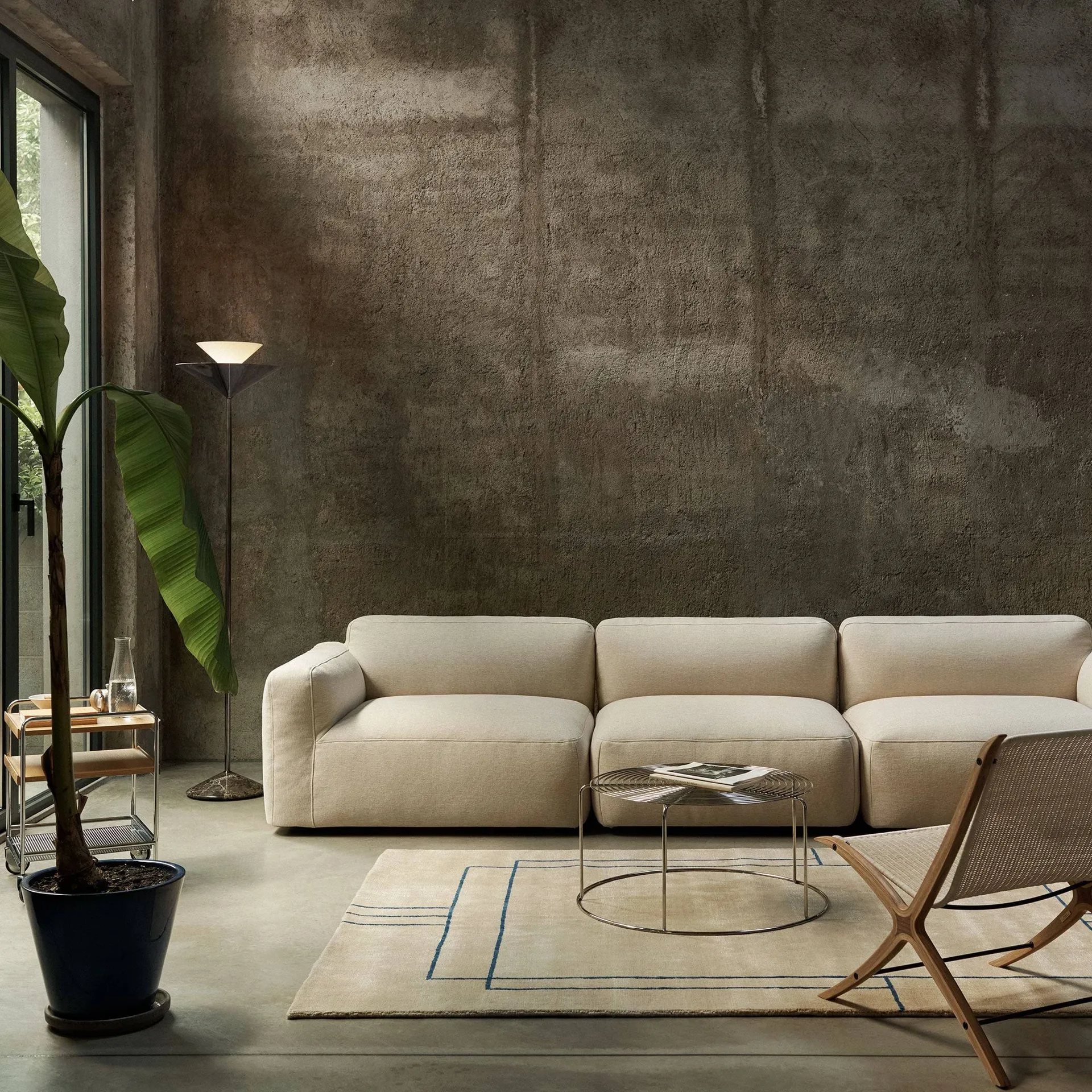Wire VP17 Couchtisch, Edelstahl, Ø74x36 cm &Tradition