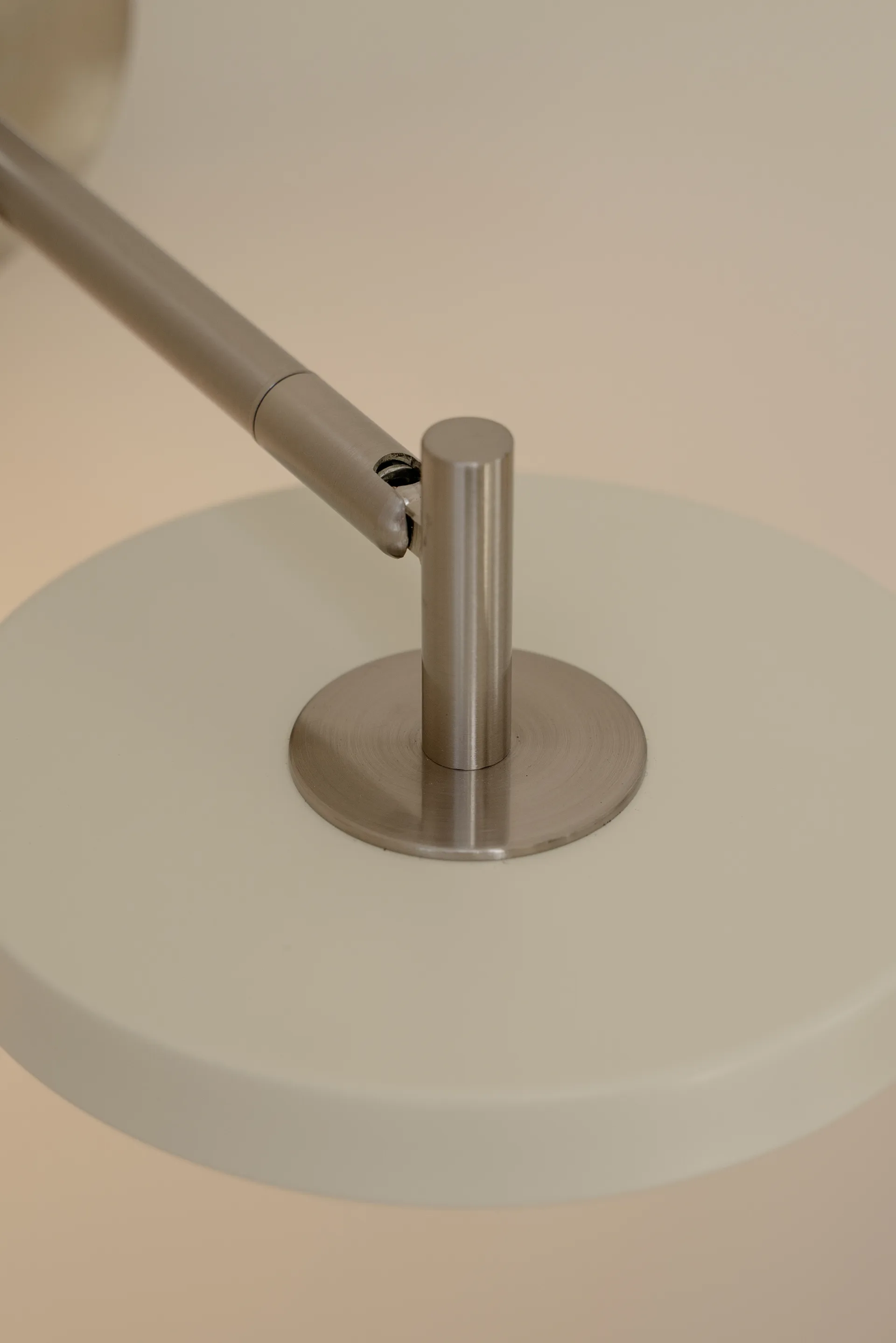 Asteria Wall Wandleuchte, Short, Nuance mist-chrome Umage