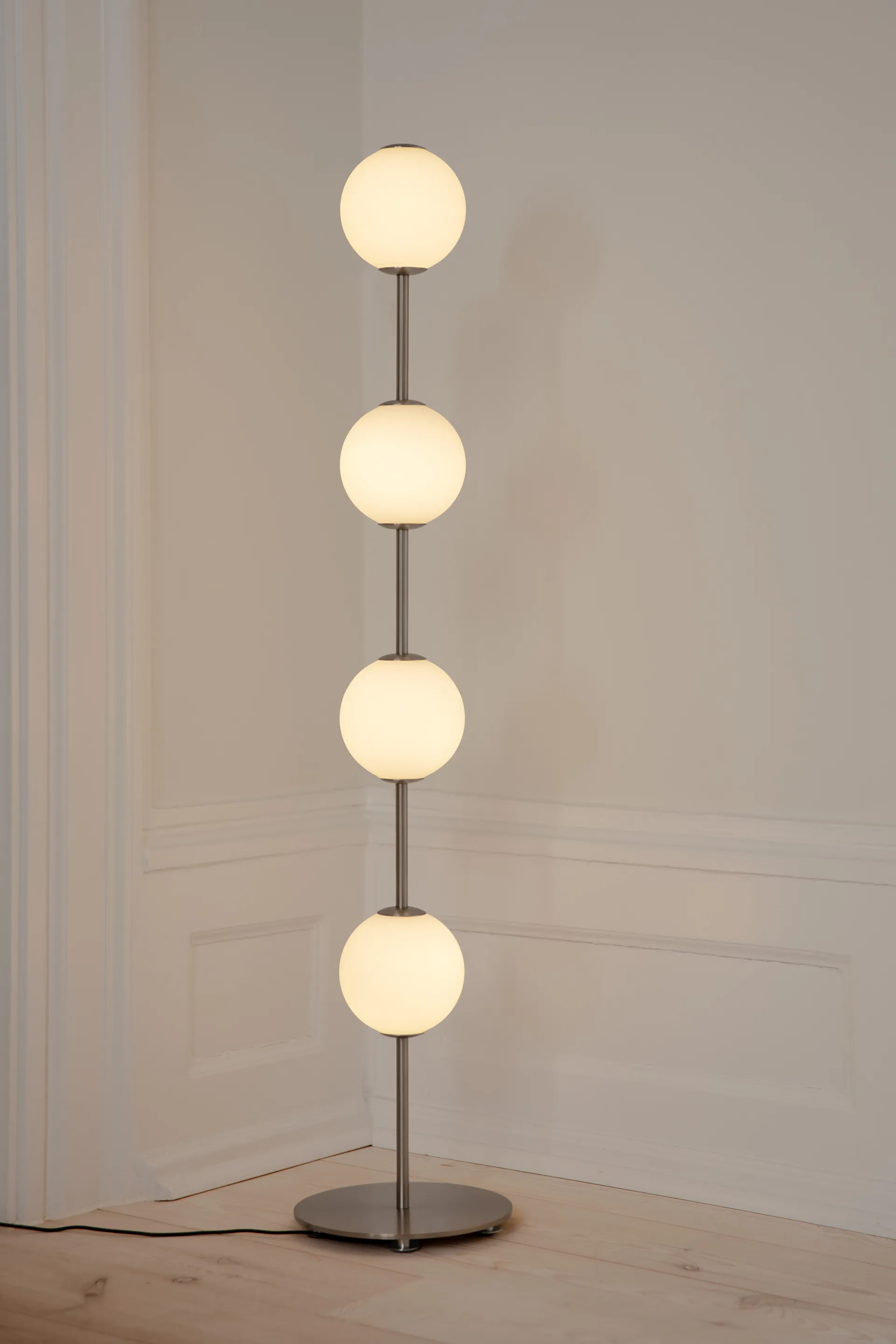 Audrey Floor Stehlampe, Steel Umage