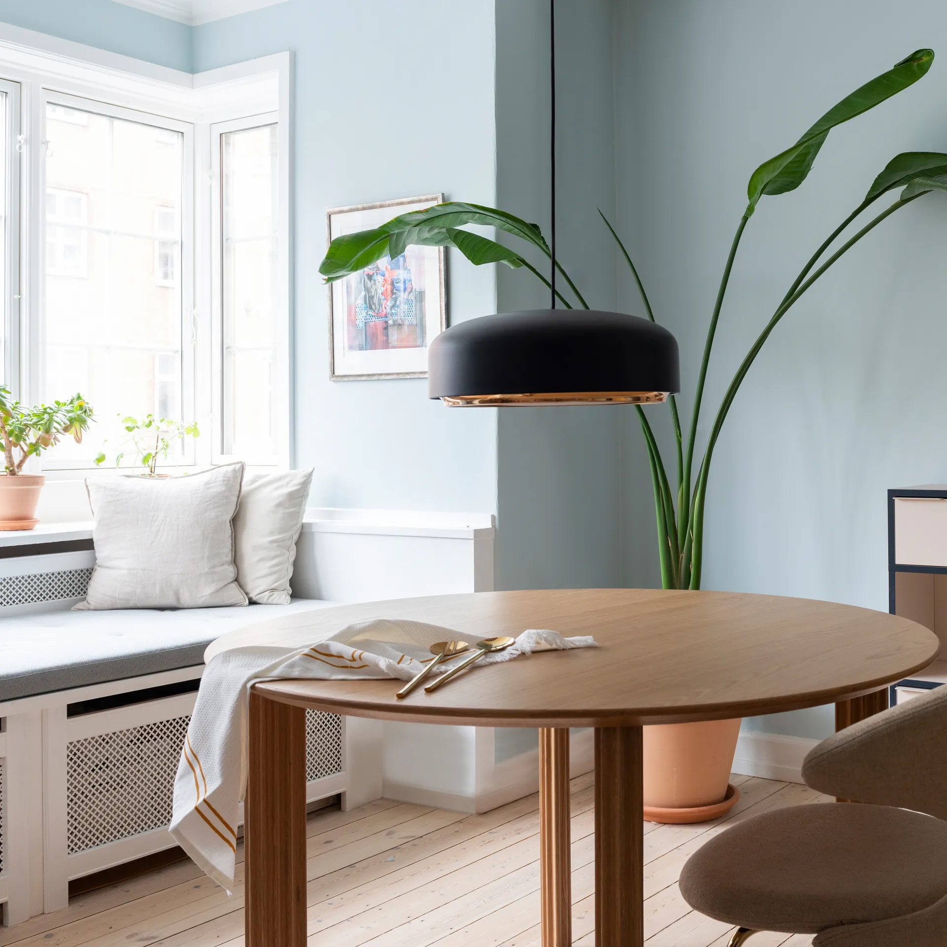 Hazel Pendelleuchte medium Ø40cm, Schwarz Umage