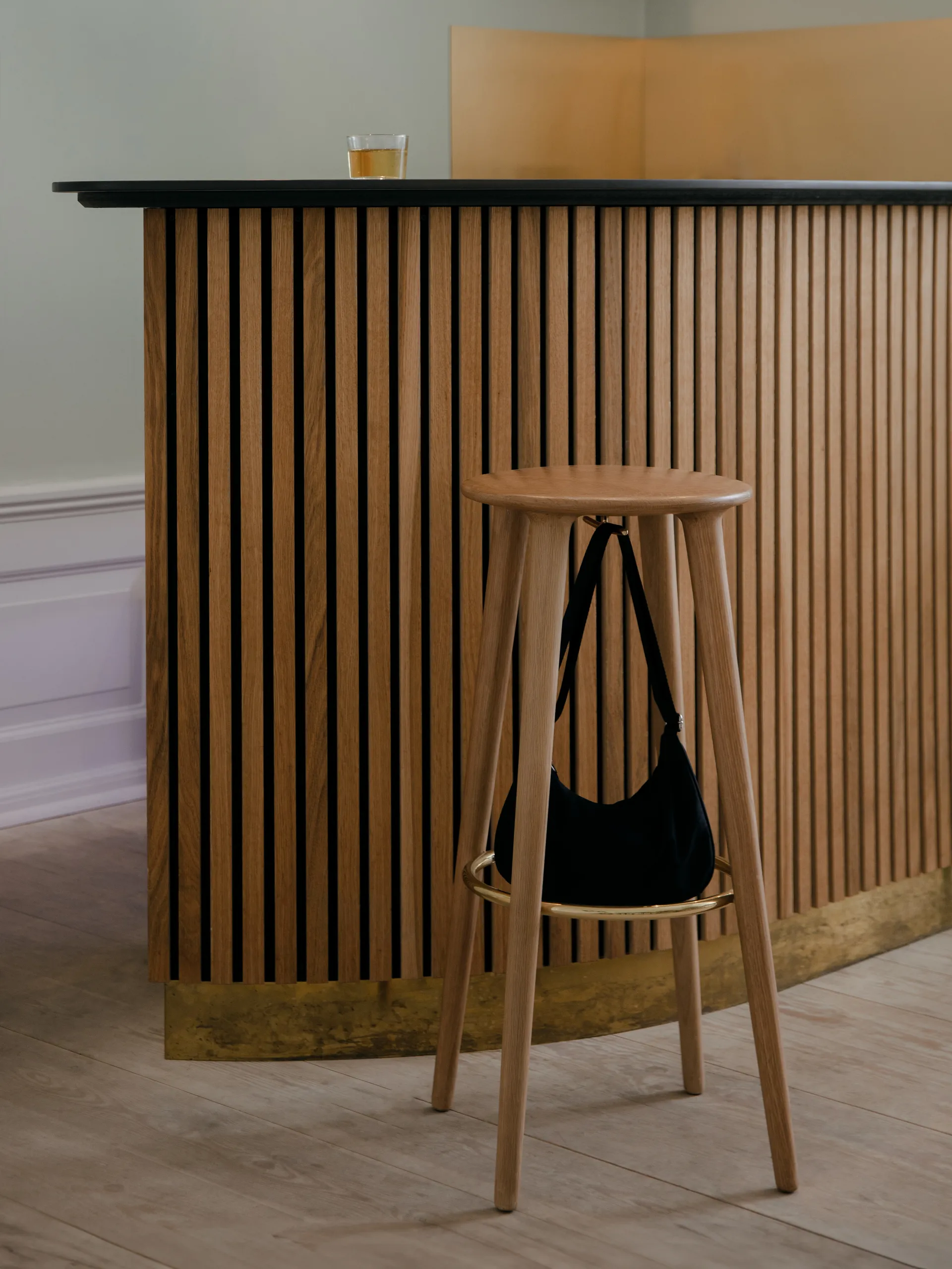 The Socialite Barhocker 77,7 cm, Oak Umage