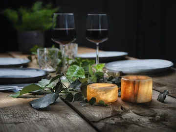 Marble Tischleuchte - Beige glänyend, Ø8x6 cm - Unison