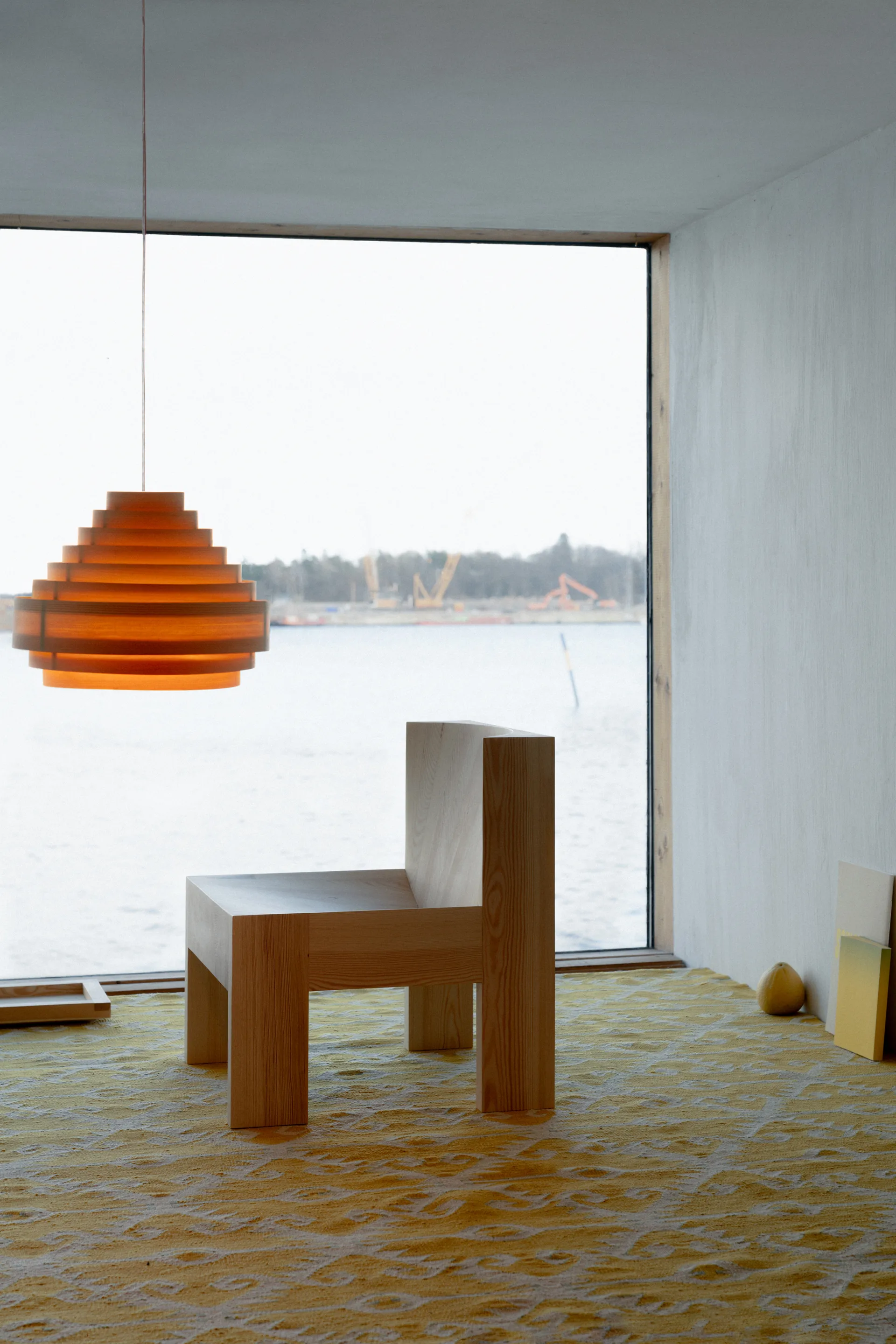 005 Lounge Chair Loungesessel, Matt geöltes Wachs-Kiefernholz Vaarnii