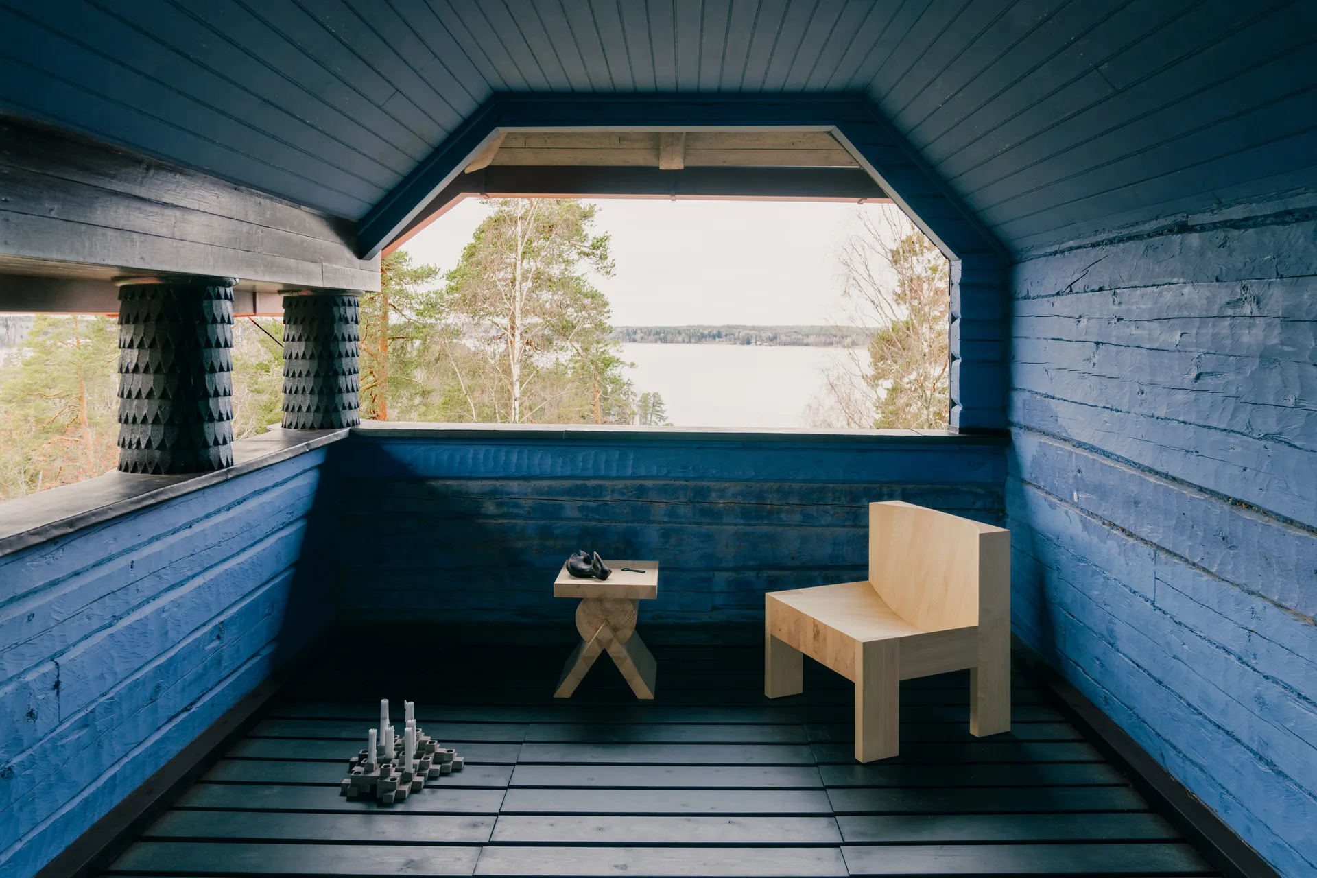 005 Lounge Chair Loungesessel, Matt geöltes Wachs-Kiefernholz Vaarnii