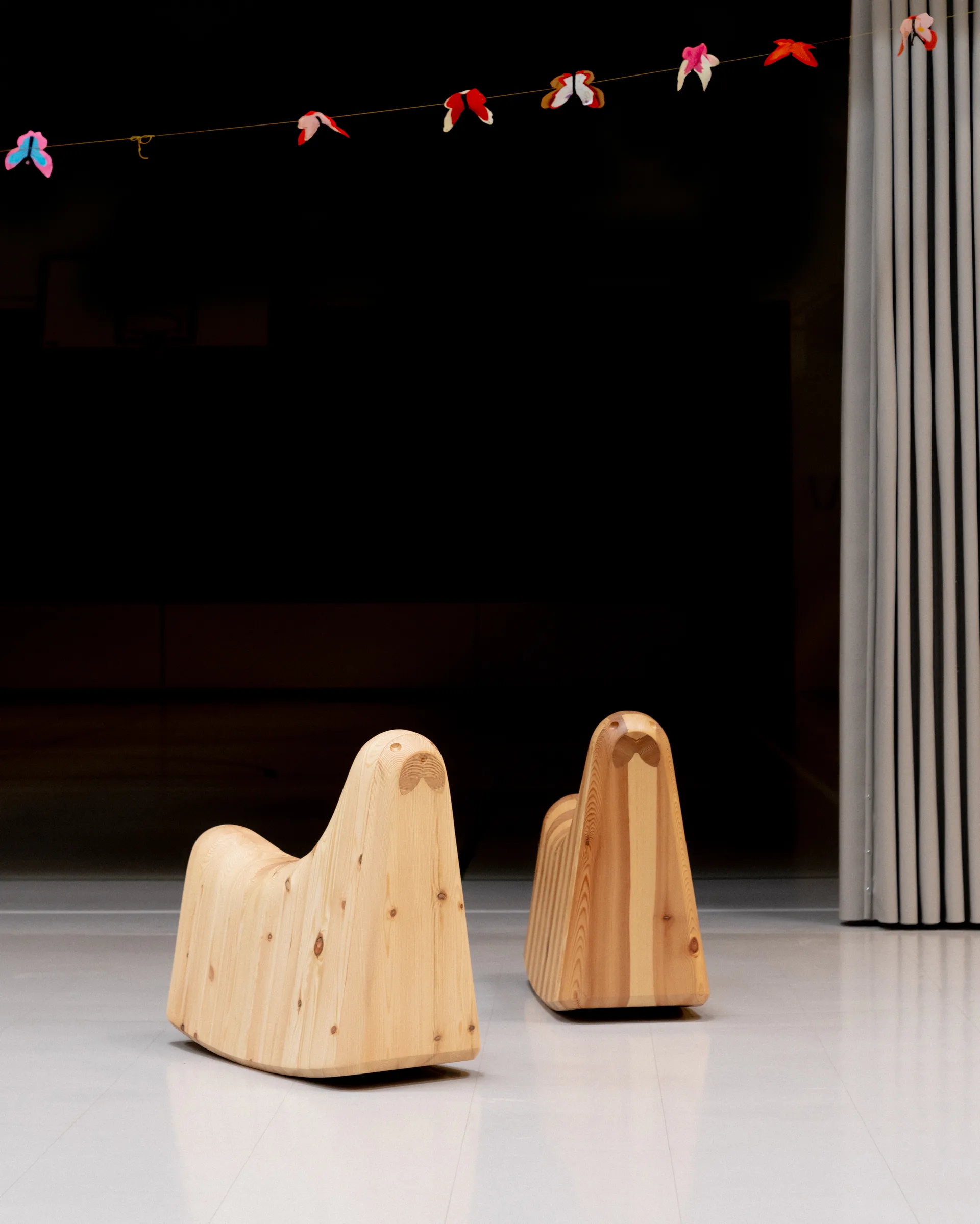 014 Norppa Rocking Toy Schaukelpferd, Matt geöltes Wachs-Kiefernholz Vaarnii