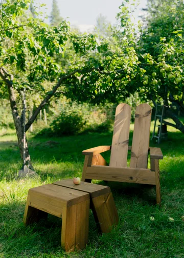 015 Peace Outdoor Foot Stool Fußhocker Outdoor-Pouf - Thermobehandelte Kiefer - Vaarnii