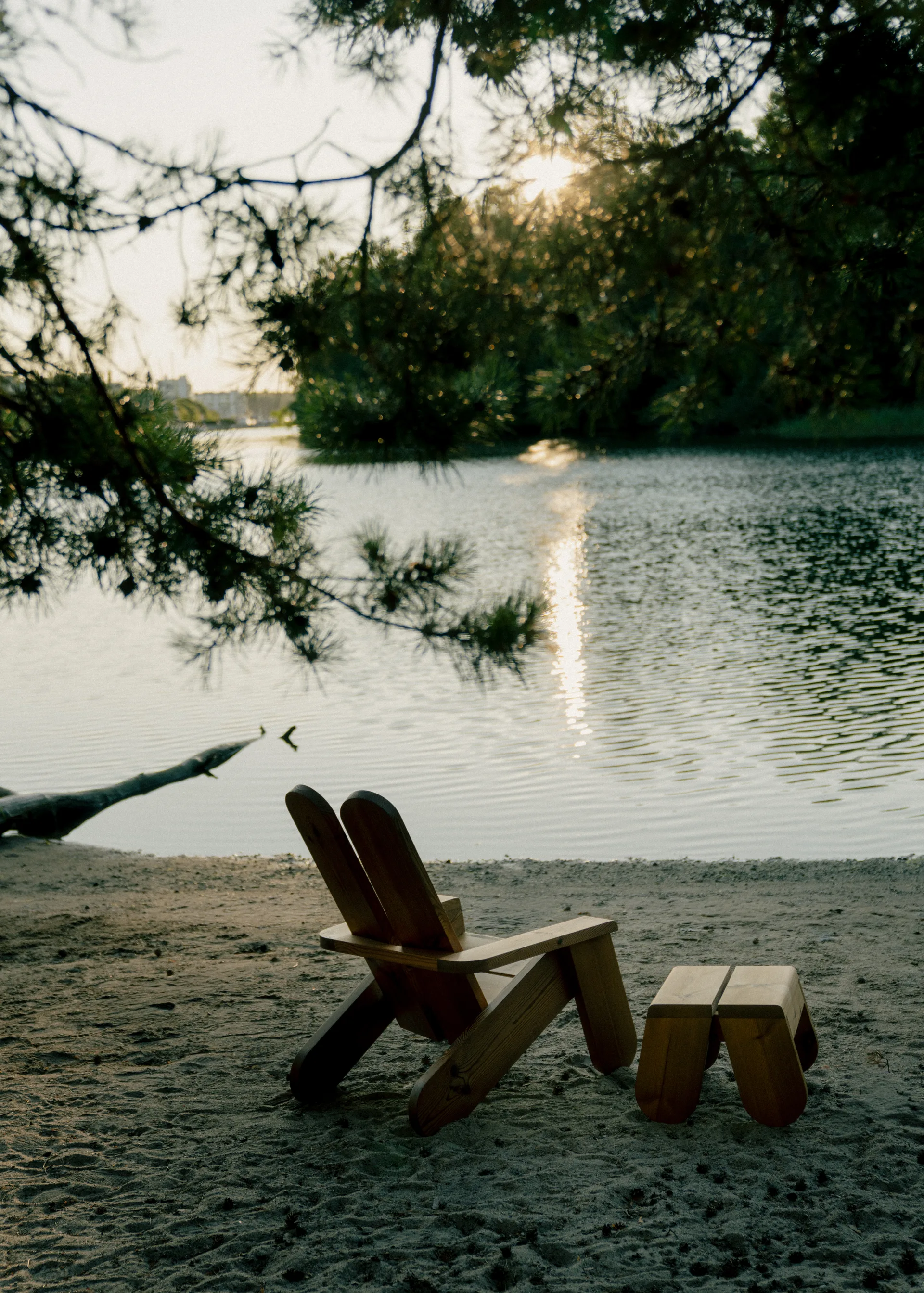 015 Peace Outdoor Lounge Chair Loungesessel, Thermobehandelte Kiefer Vaarnii