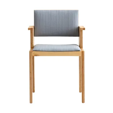 016 Maasto Dining Armchair Armlehnstuhl - Matt geöltes Wachs-Kiefernholz, frontseitig bezogen grau - Vaarnii
