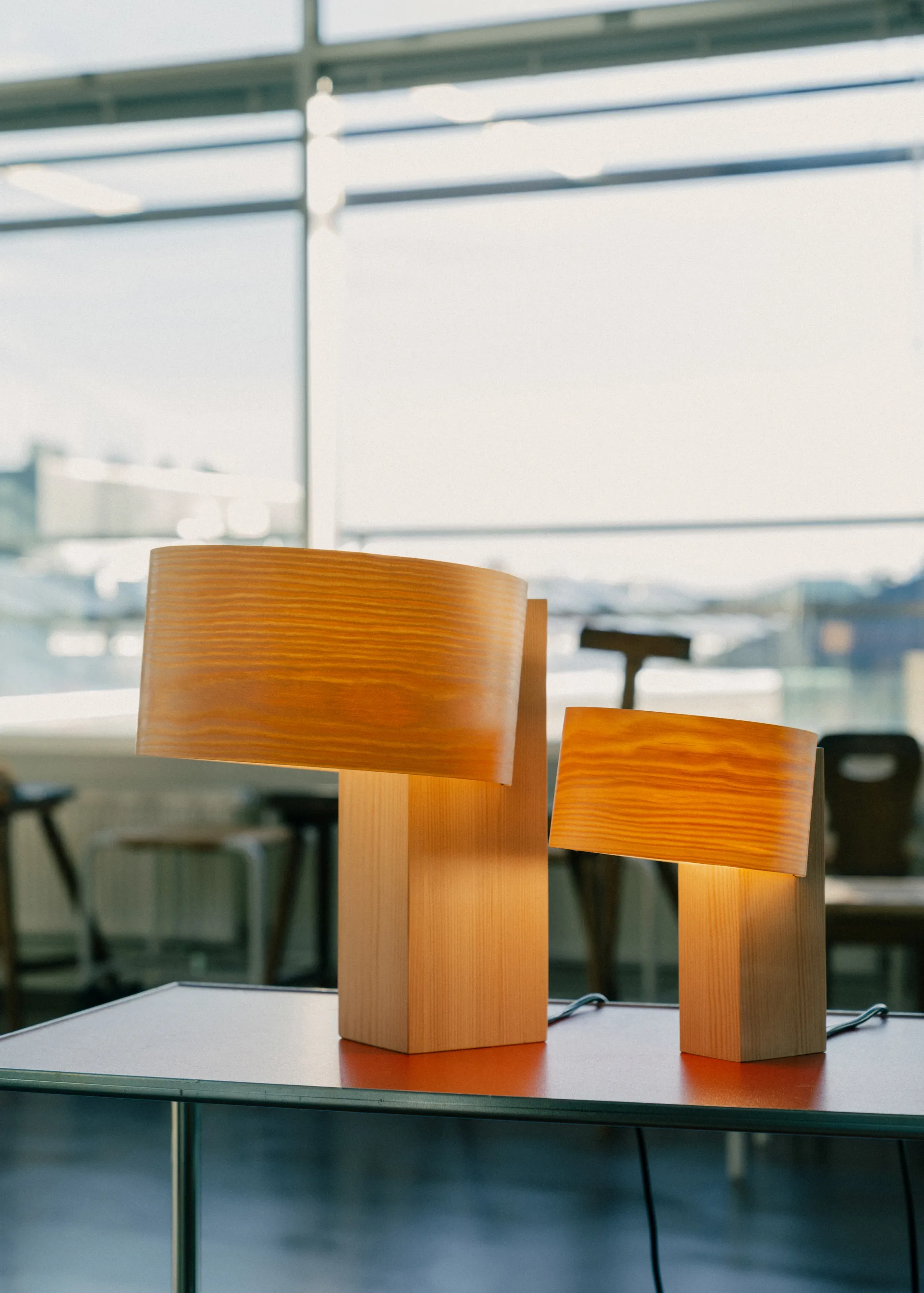 018 Hoop Table Lamp Tischleuchte, Matt geölte Kiefer, 34 cm Vaarnii