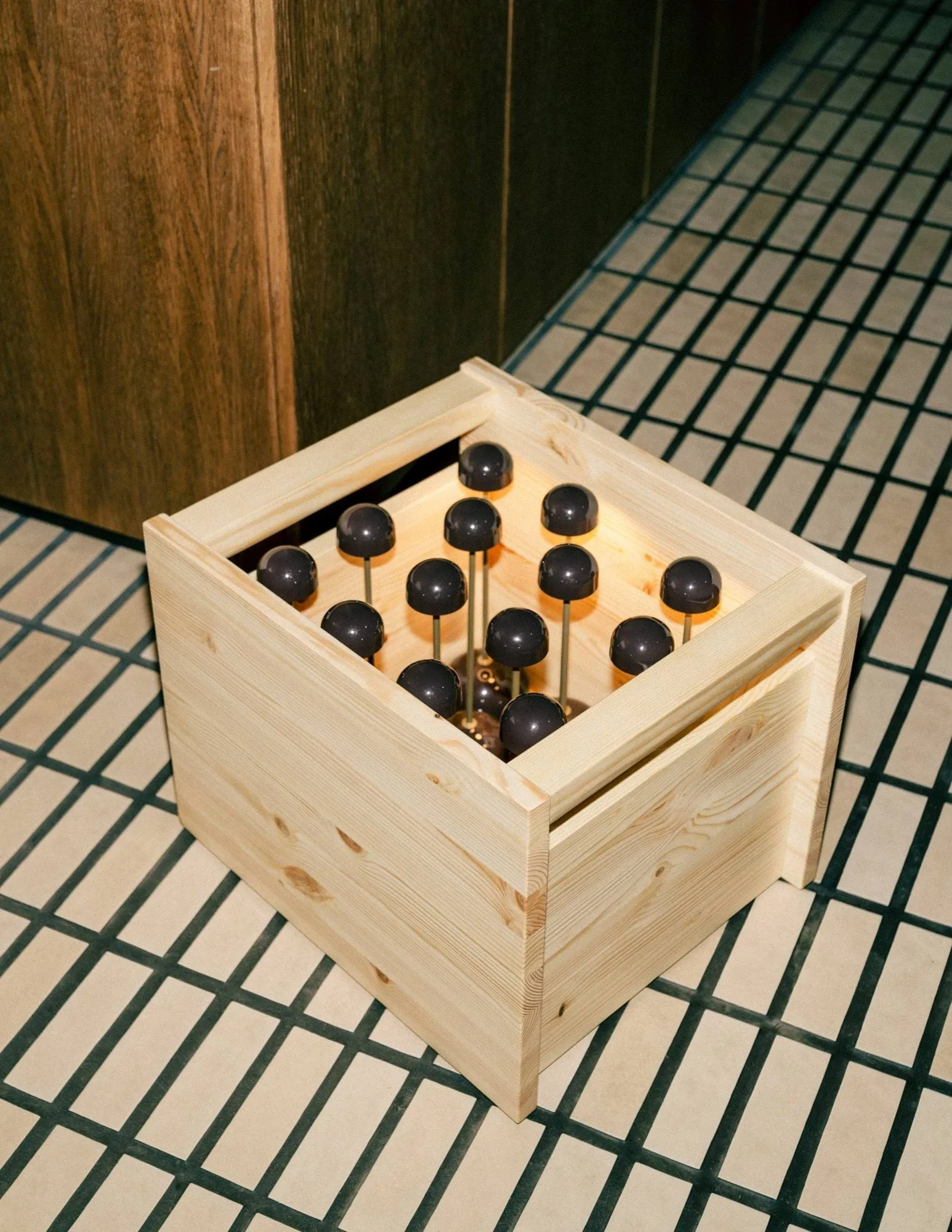 020 Koppa Crate Aufbewahrungsbox, Ölgewachste Kiefer, large 38x43x36 cm Vaarnii