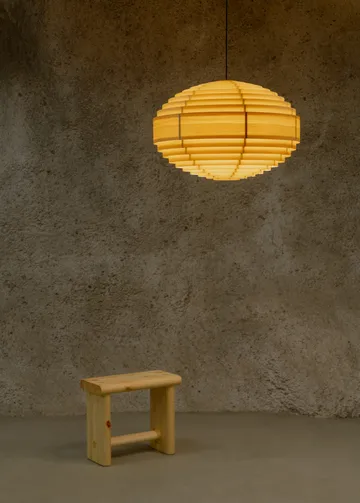 1002 Hans Pendant Pendelleuchte - Matt geölte Kiefer, XL Ø70 cm - Vaarnii