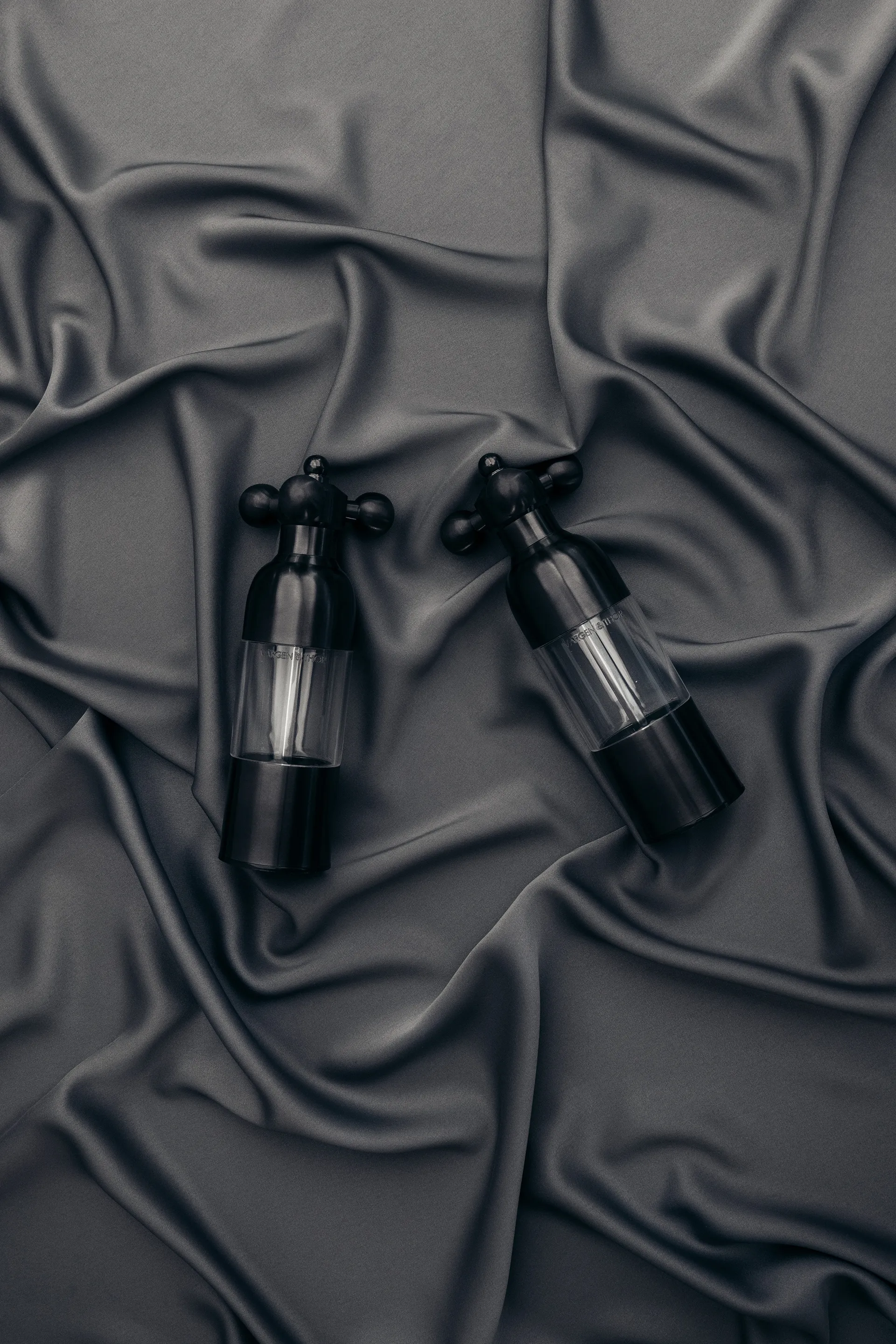 Axia Salz- und Pfeffermühle Set, Mattschwarz Vargen & Thor