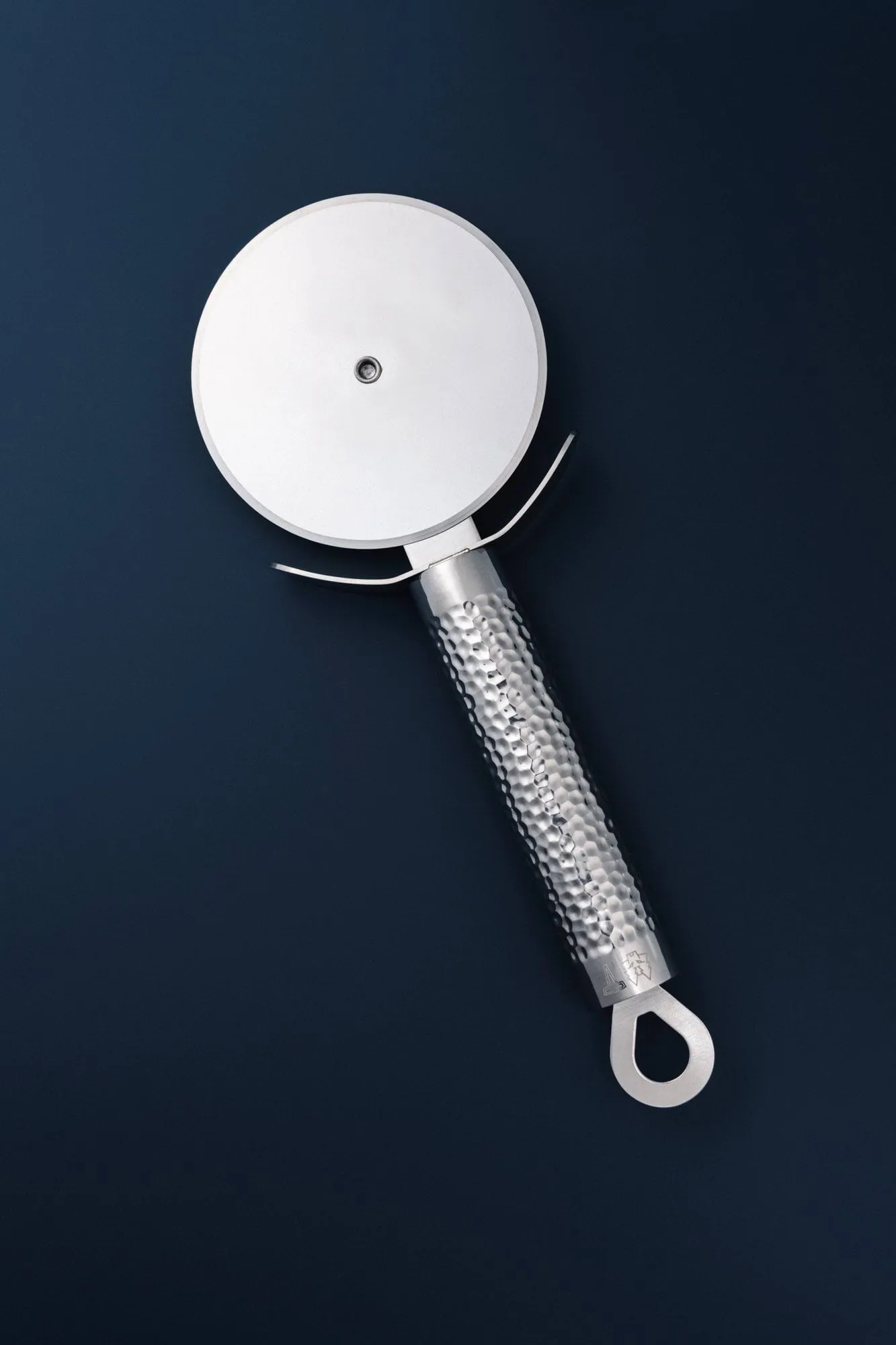 Frost Pizzaschneider, Edelstahl, 24 cm Vargen & Thor