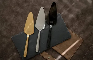 Frost Tortenheber - Schwarz, 24 cm - Vargen & Thor