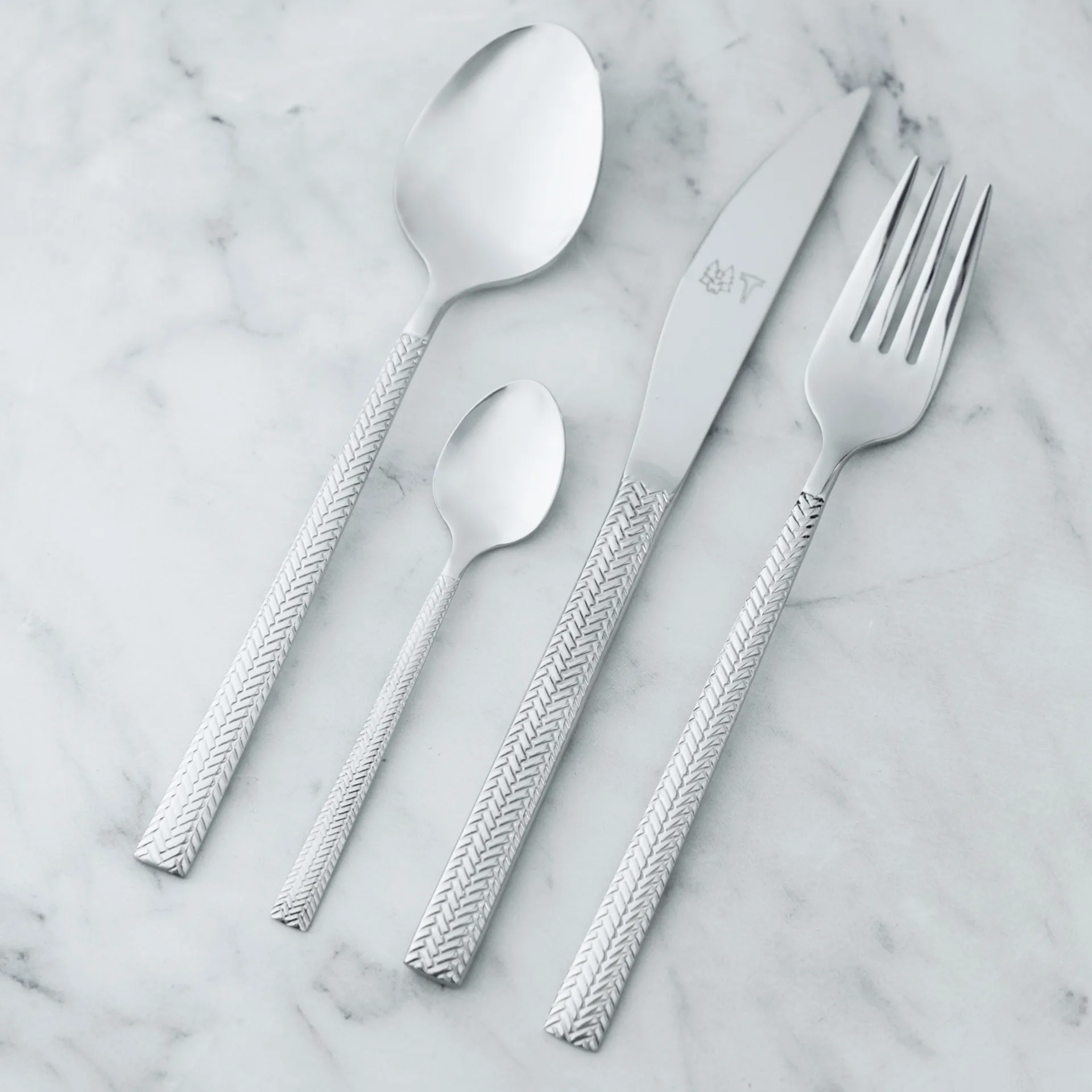 Glöd Besteckset 16 Teile, Fischgrätenmuster Vargen & Thor