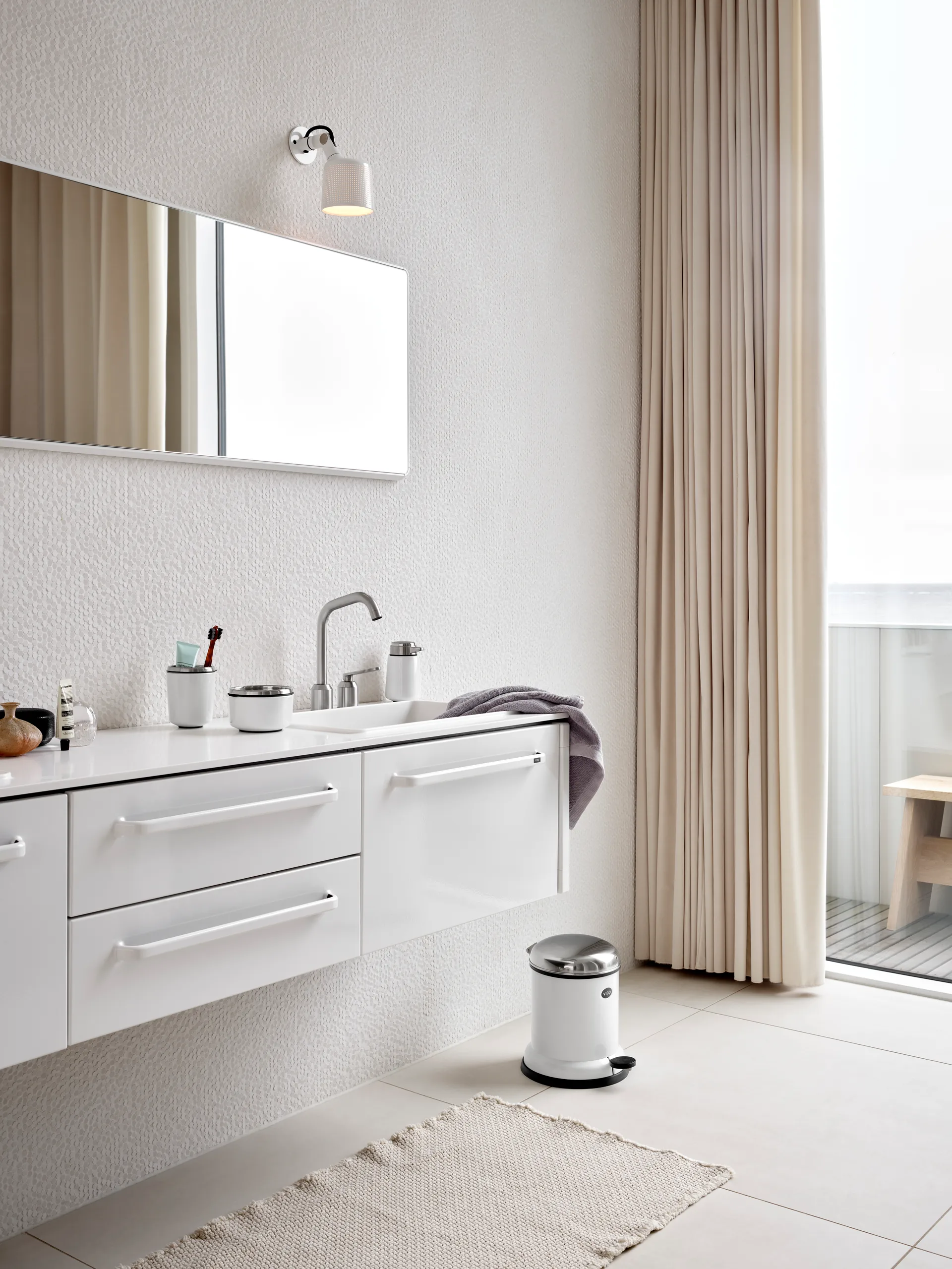 Vipp13 Treteimer 4 l, White Vipp