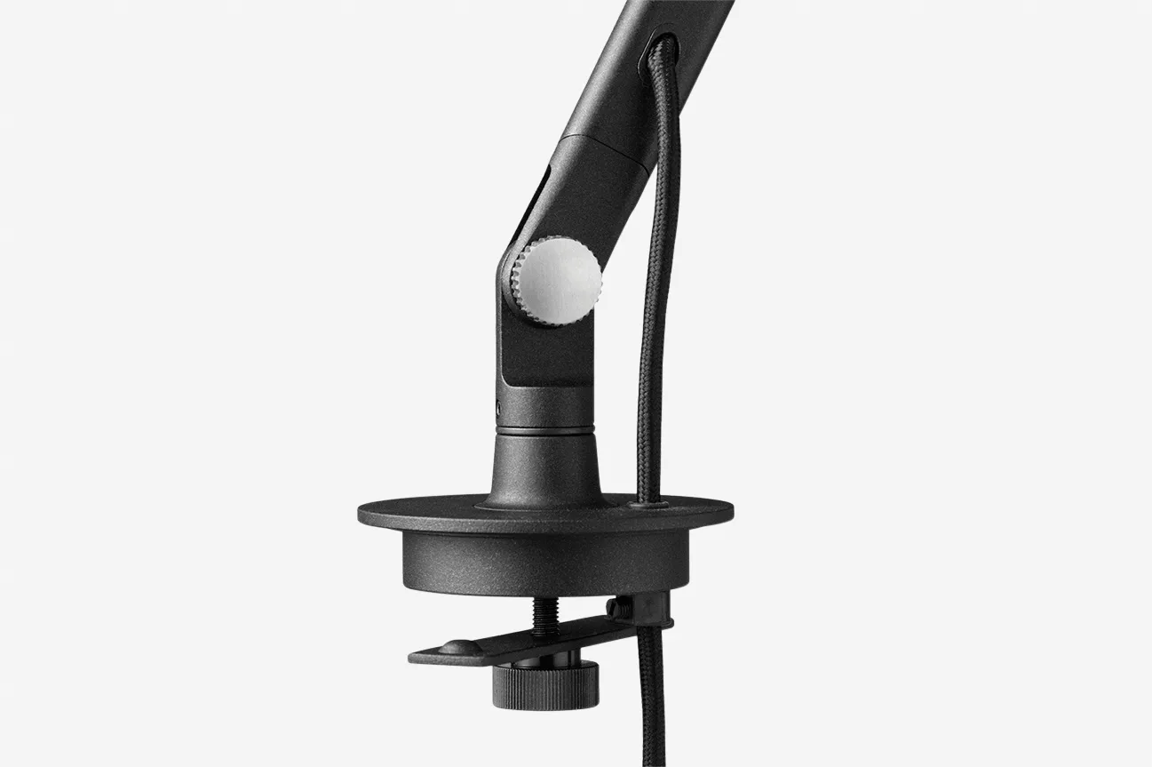 Vipp521 Schreibtischlampe mit Halterung, Black Vipp