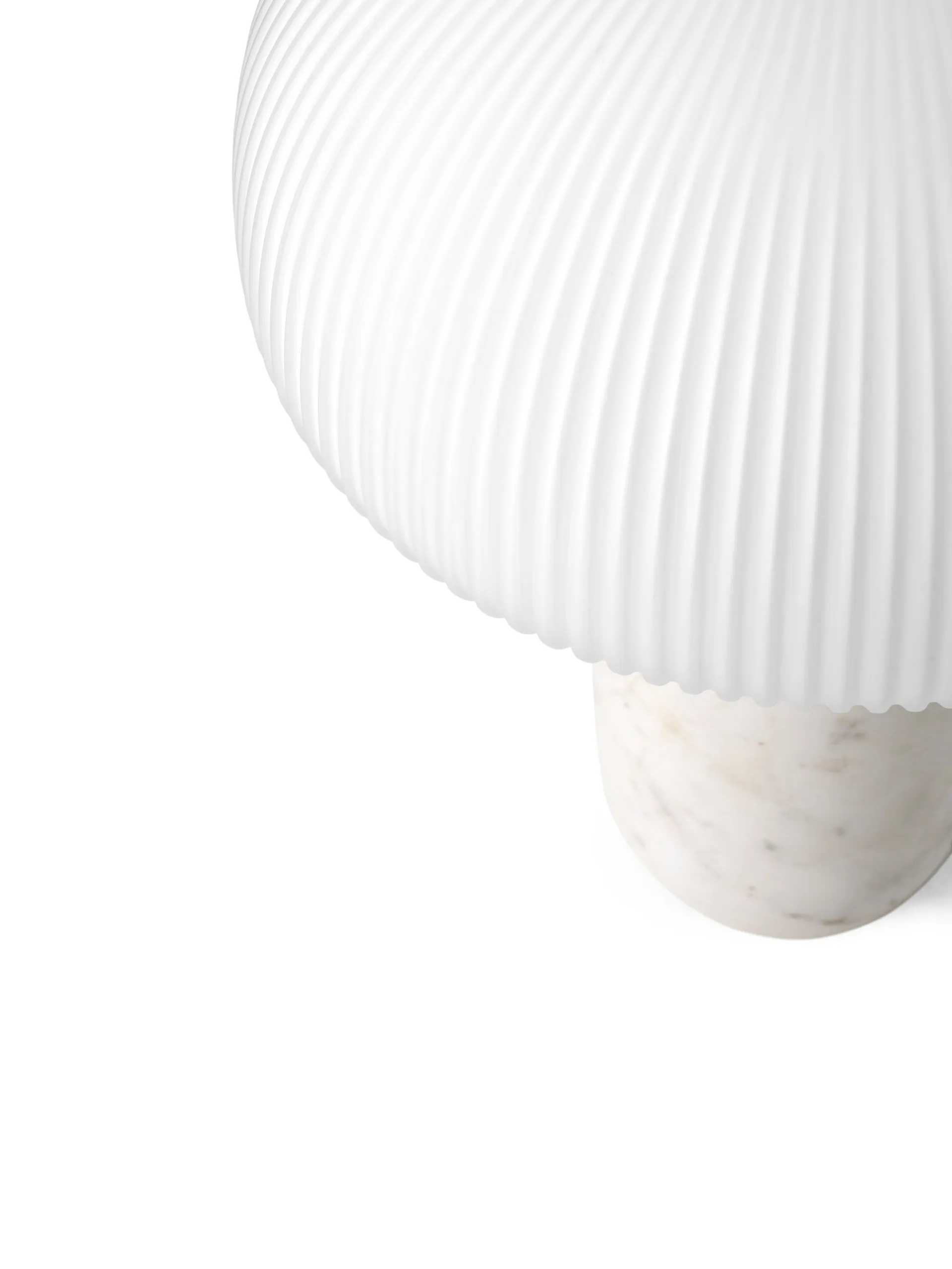 Vipp591 Sculpture Tischlampe klein 39 cm, White marble Vipp