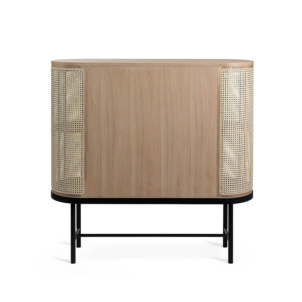 Be My Guest Sideboard, Rattan, Eiche weiß geölt, Stahlgestell schwarz Warm Nordic
