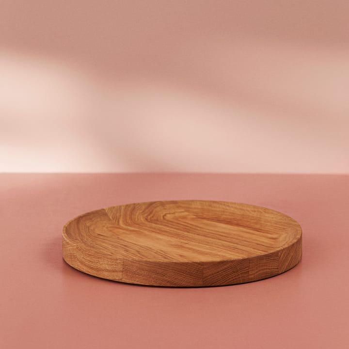 Carved Wood Tablett rund - Eiche - Warm Nordic